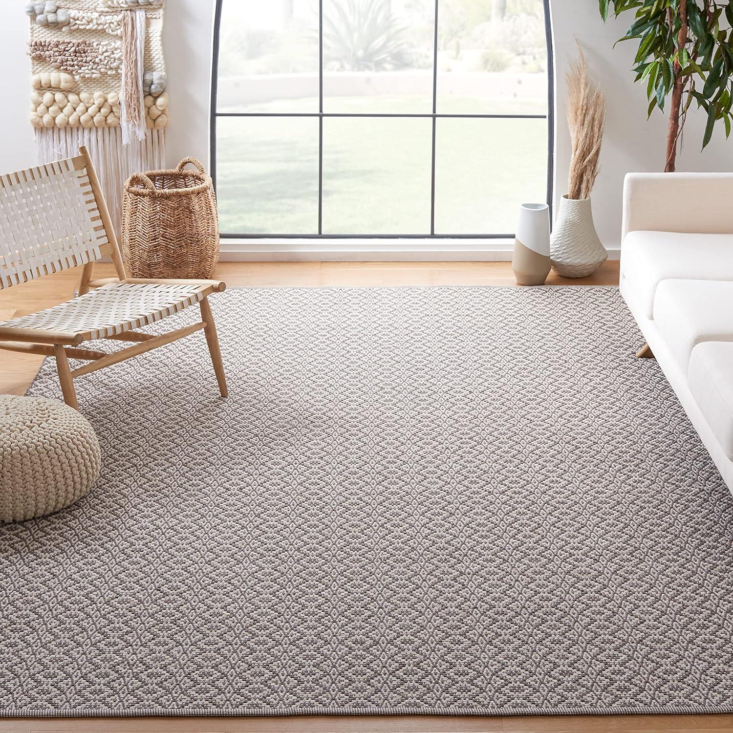 Ivory & Grey Geometric Hand-Woven Cotton Area Rug 8' x 10'