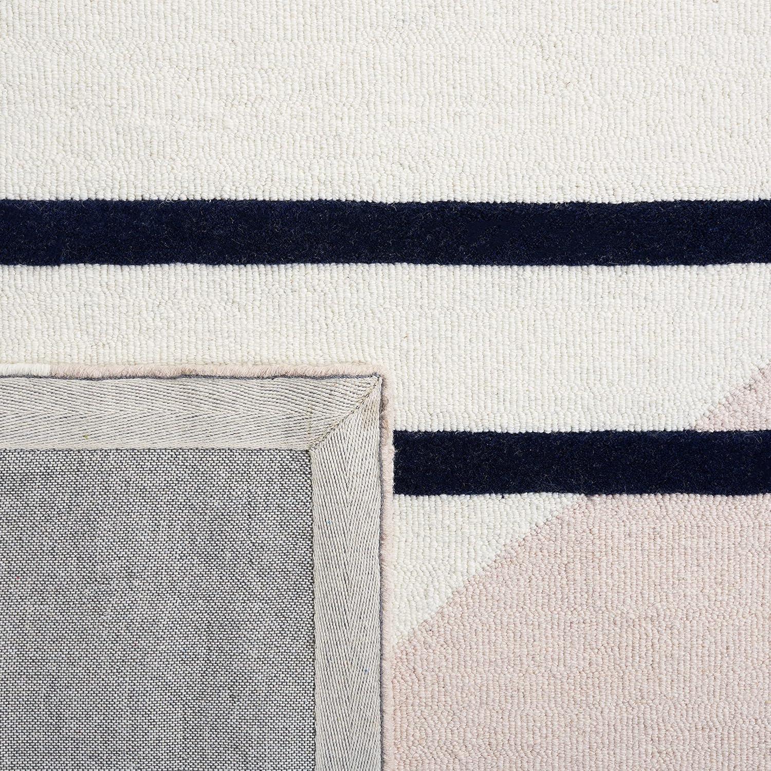 Rodeo Drive RD883 Hand Tufted Indoor Area Rug - 6'x9' - Blush/Black - Safavieh