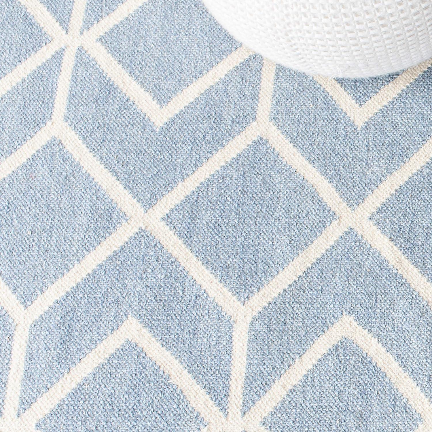 SAFAVIEH Dhurries Addison Geometric Area Rug, Sage/Ivory, 8' x 10'