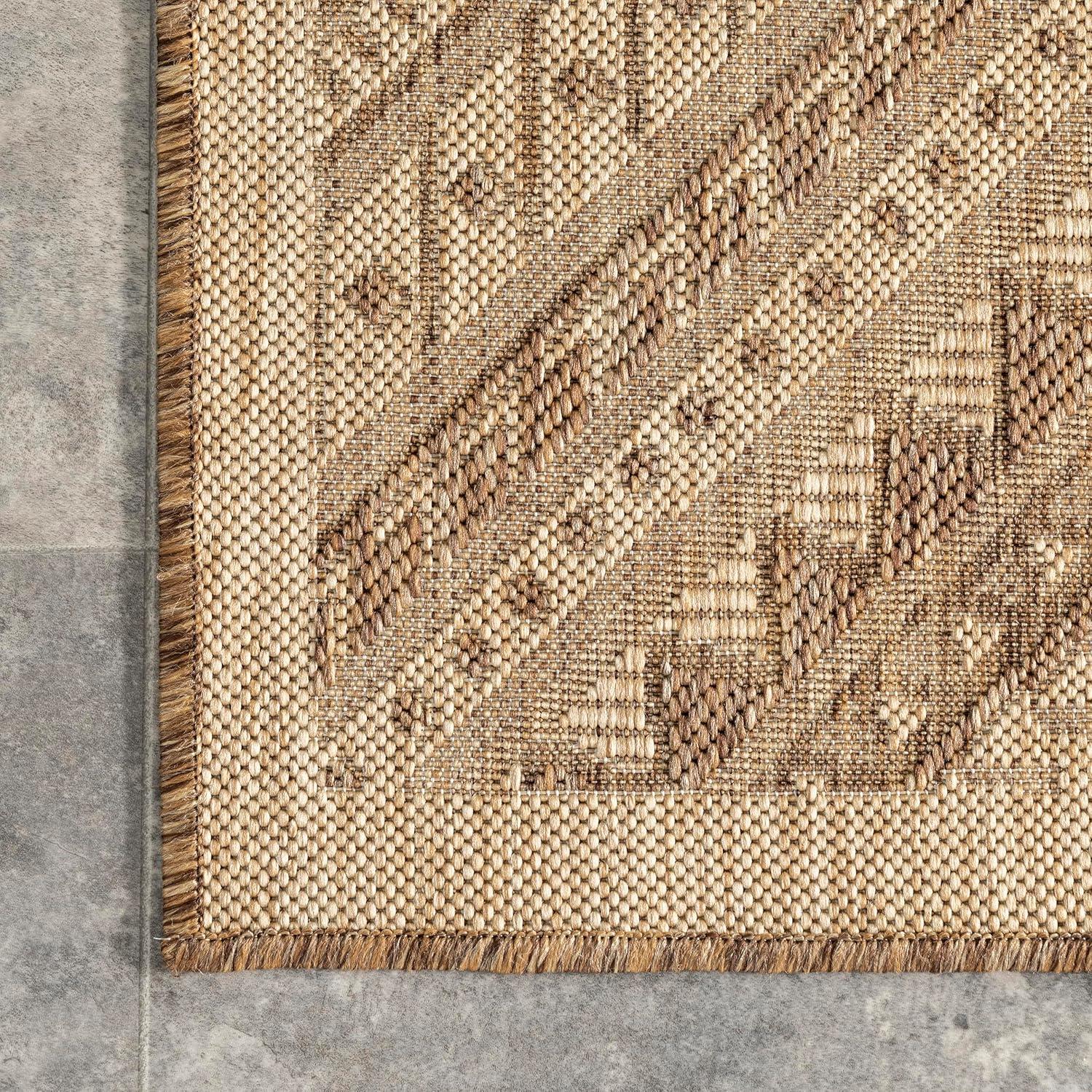 Nuloom Landry Geometric 2x8 Indoor/Outdoor Runner Rug for Living Room Patio Deck Front Porch Entryway Hallway Kitchen, Brown/Ivory