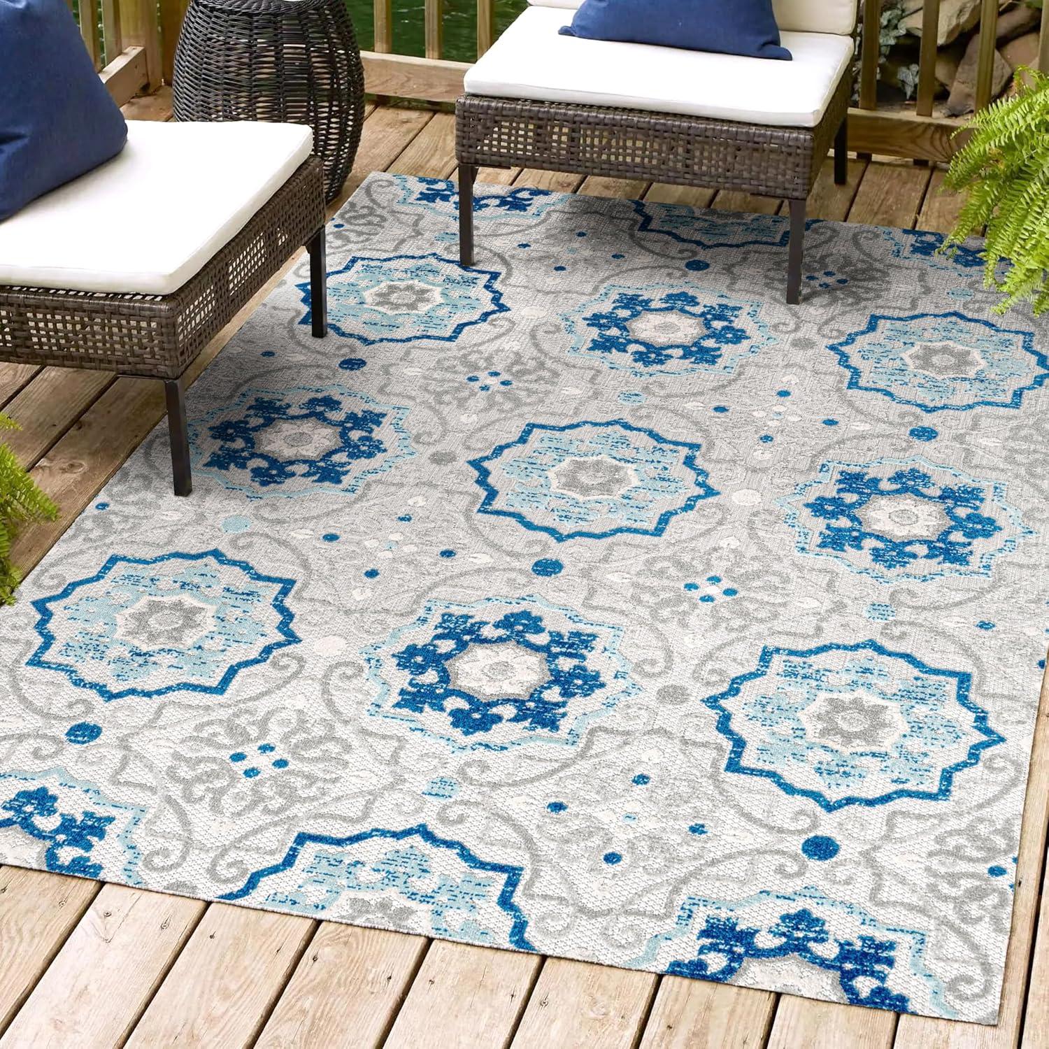 5'x8' Mediterranean Medallion Indoor/Outdoor Area Rug, Blue/Gray - JONATHAN Y