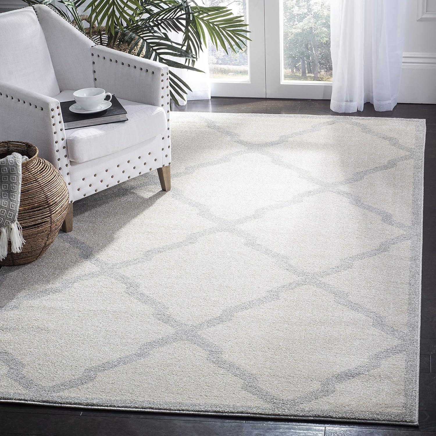 Amherst AMT421 Power Loomed Indoor Area Rug - Beige/Light Grey - 7'x7' - Safavieh