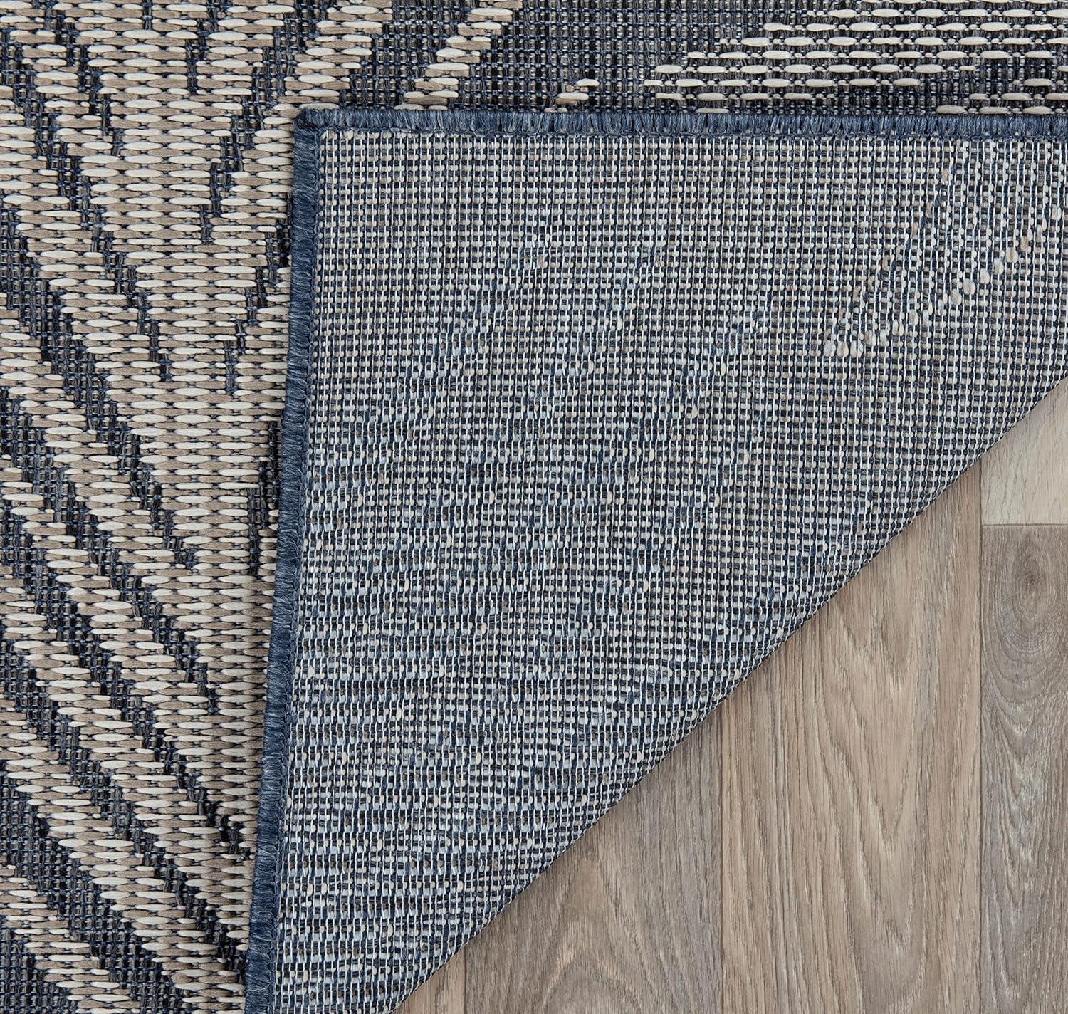 World Rug Gallery Bahama Palm Frond Indoor/Outdoor Area Rug - Blue 5' x 7'