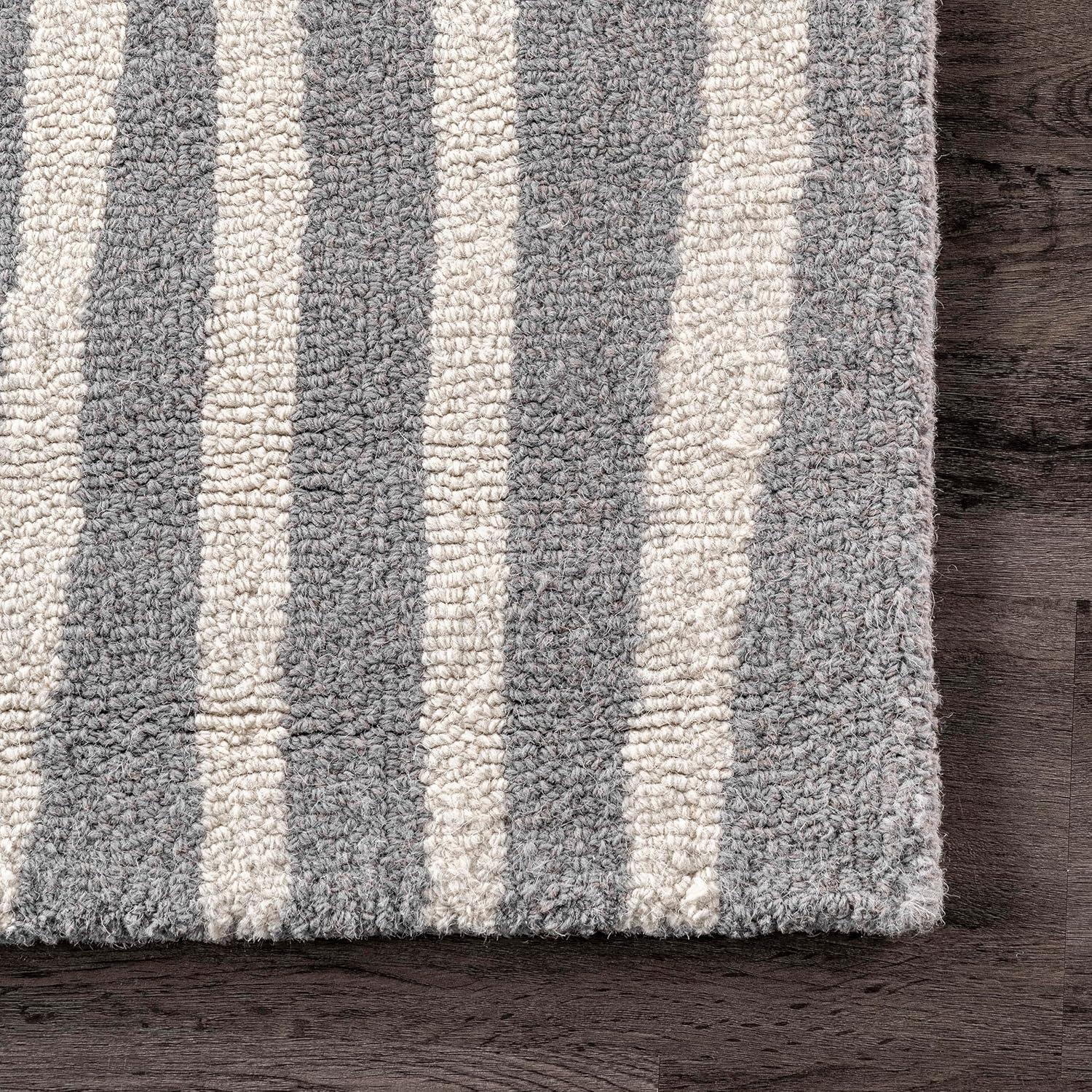 Nuloom Hand Tufted Lemuel Indoor Area Rug