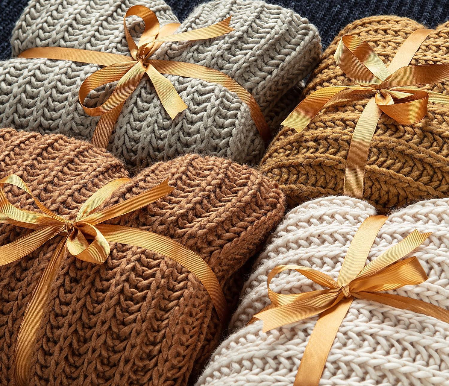 Chanasya Chunky Throw