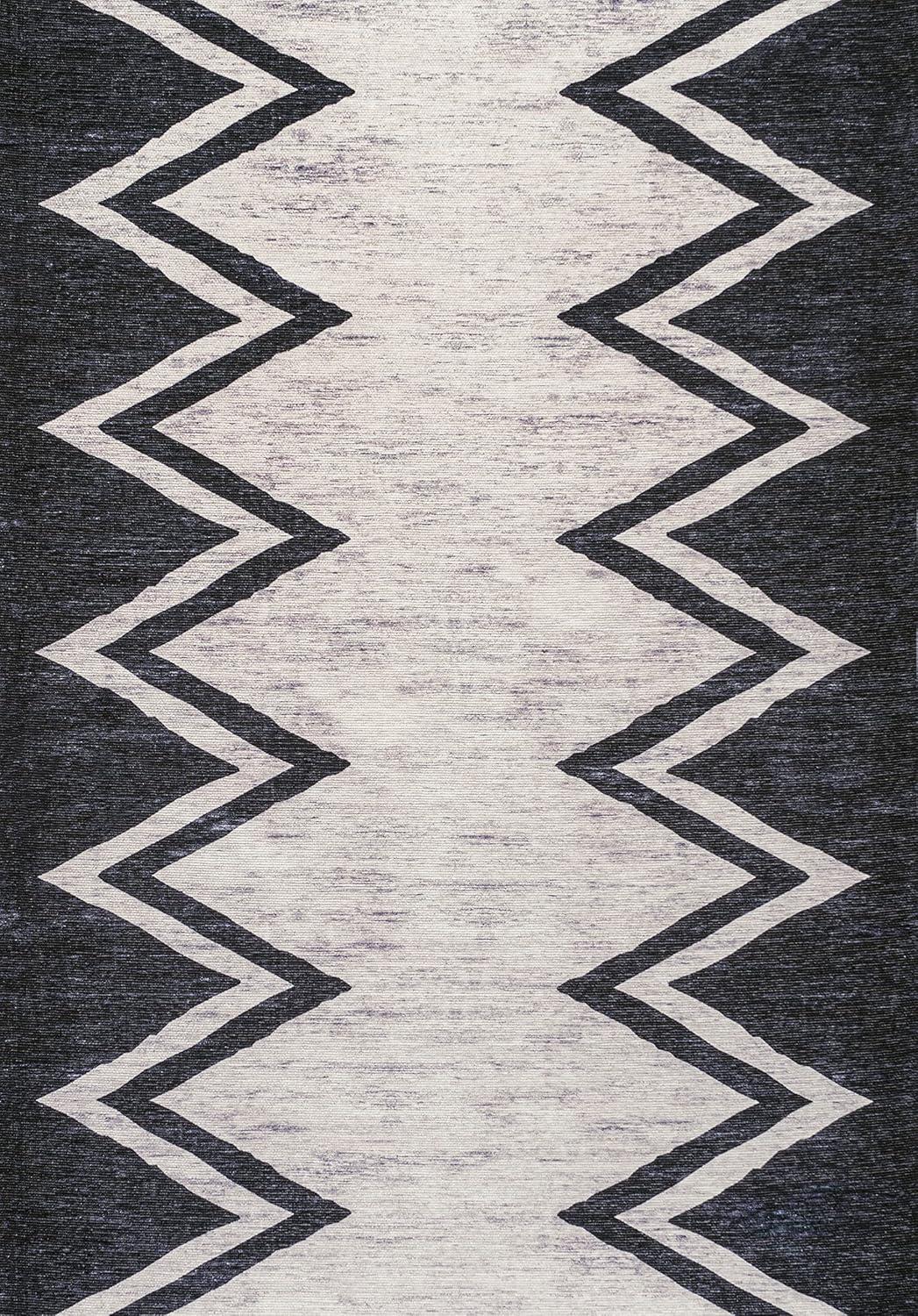 Ivory Synthetic Chevron Handmade 5' x 8' Area Rug