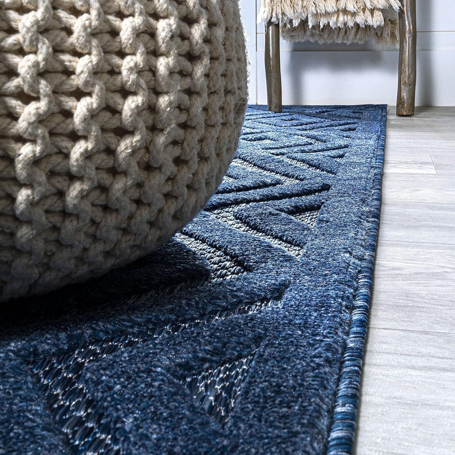 5' x 5' Portmany Neutral Diamond Trellis Indoor/Outdoor Area Rug, Navy - JONATHAN Y