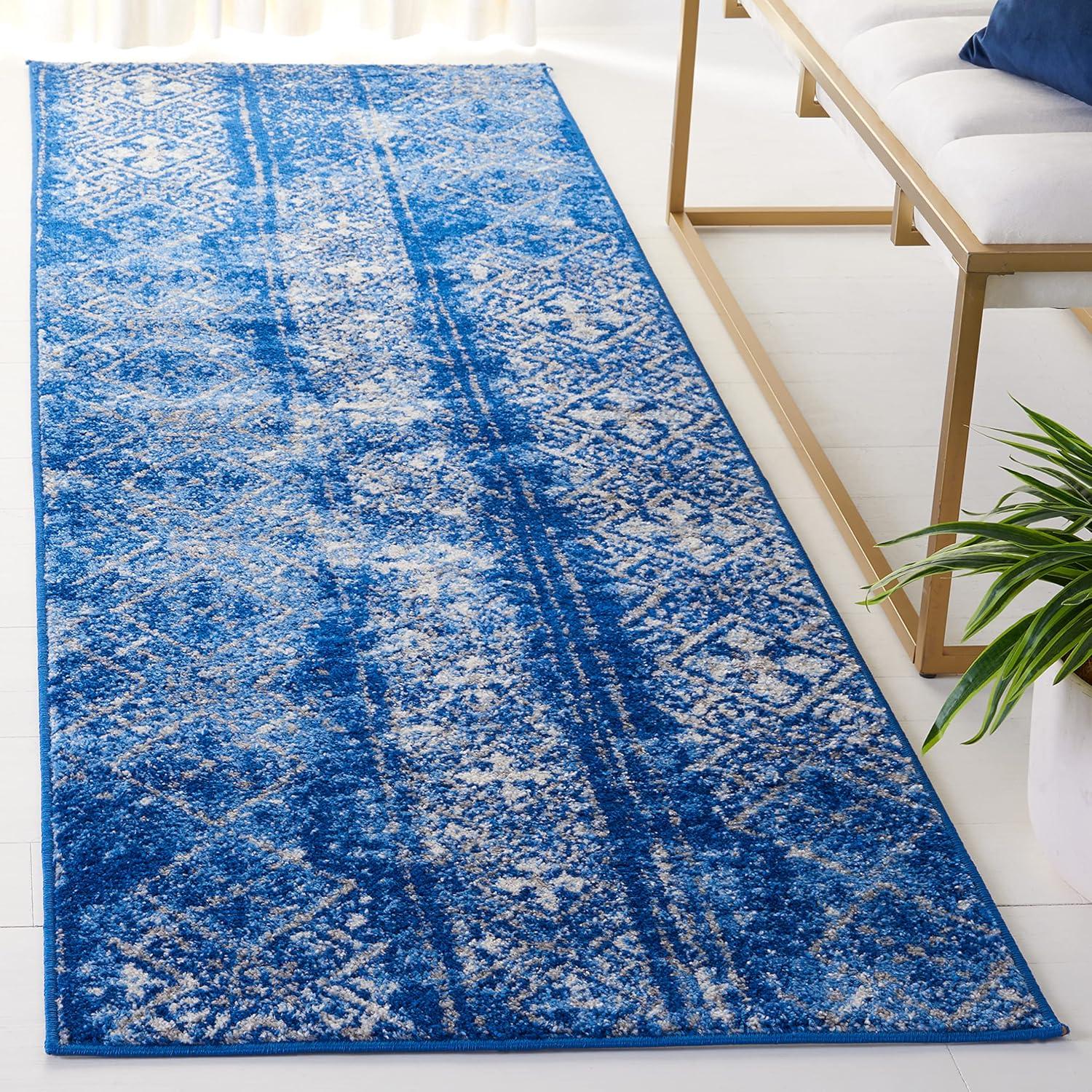Adirondack ADR111 Machine Made Indoor Runner - Silver/Blue - 2'-6"x8' - Safavieh