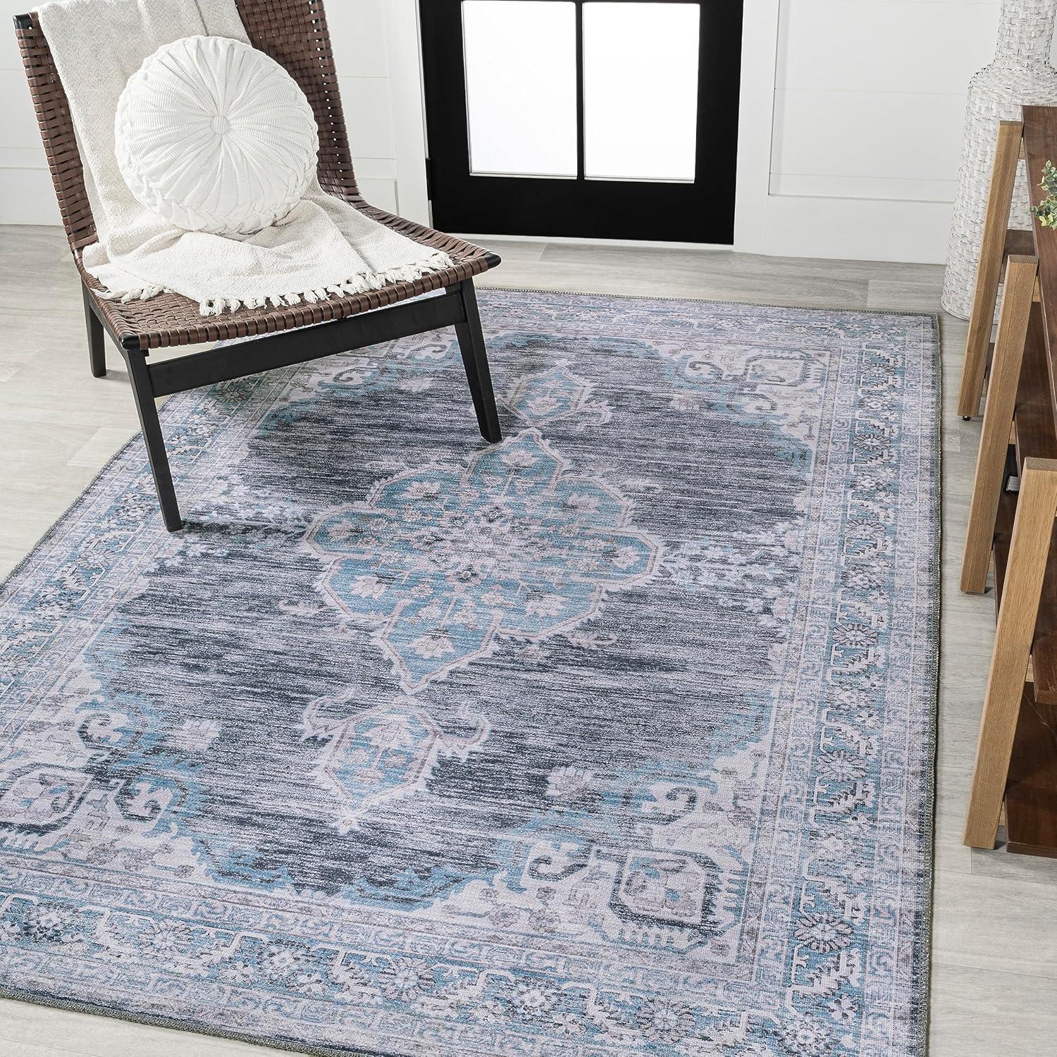 Wincer Chenille Cottage Medallion Machine-Washable Gray/Blue/White 5 ft. x 8 ft. Area Rug - JONATHAN Y