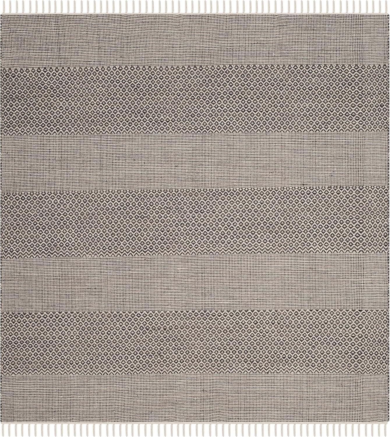 Montauk MTK330 Hand Woven Indoor Rug - Safavieh