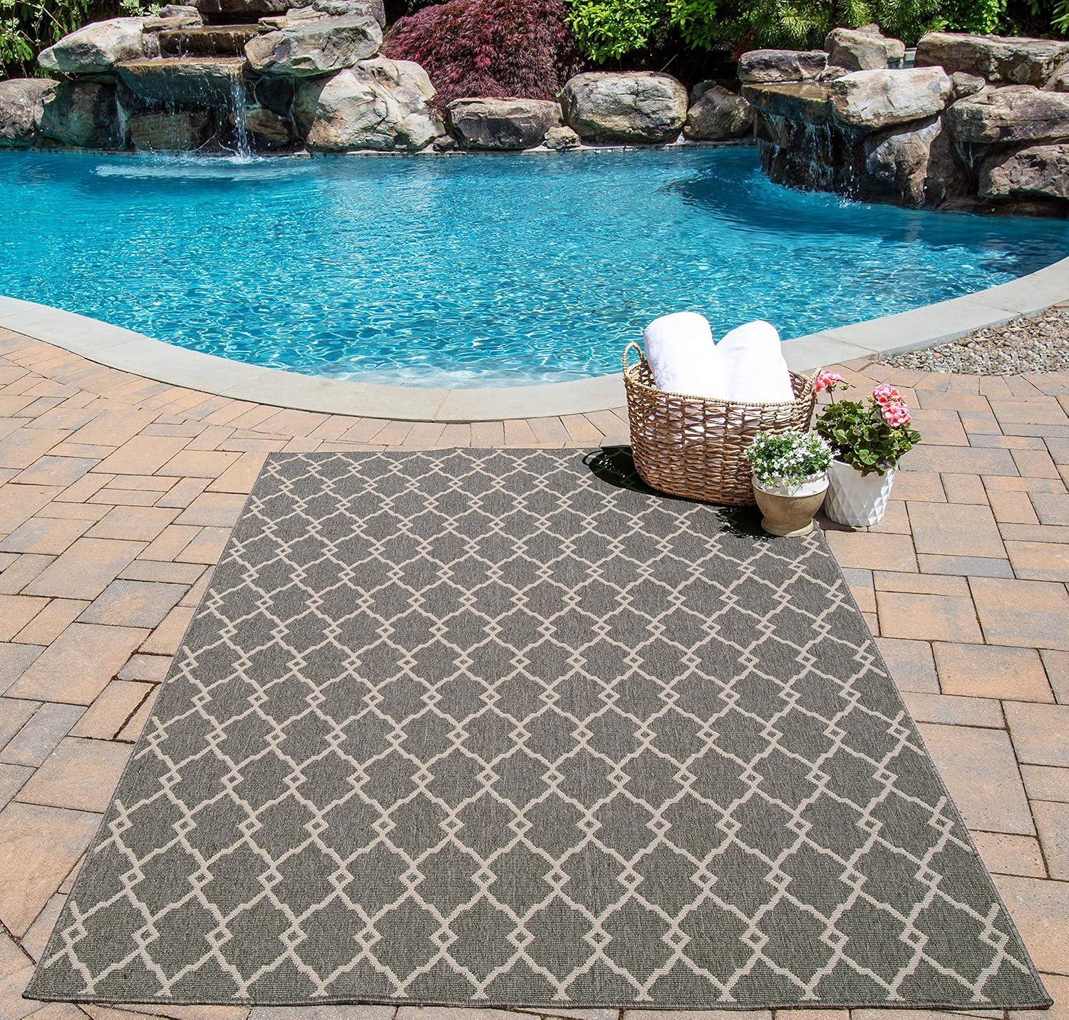 Fretwork Rug