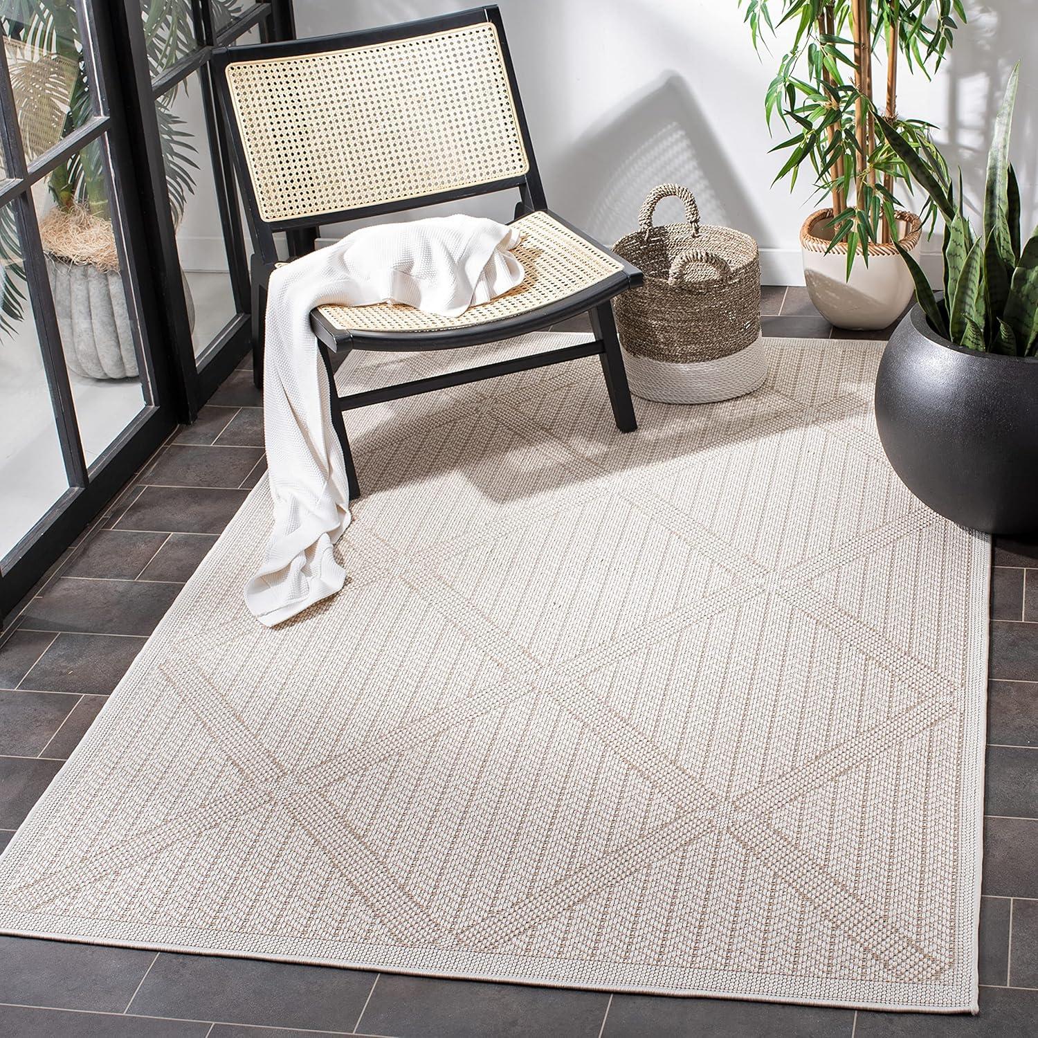 Bermuda BMU811 Power Loomed Indoor/Outdoor Area Rug  - Safavieh