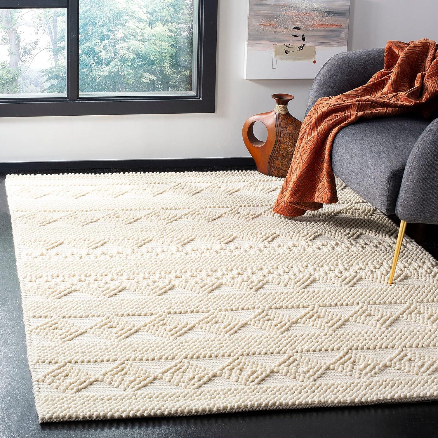 Ivory Hand-Tufted Wool 4' x 6' Reversible Area Rug