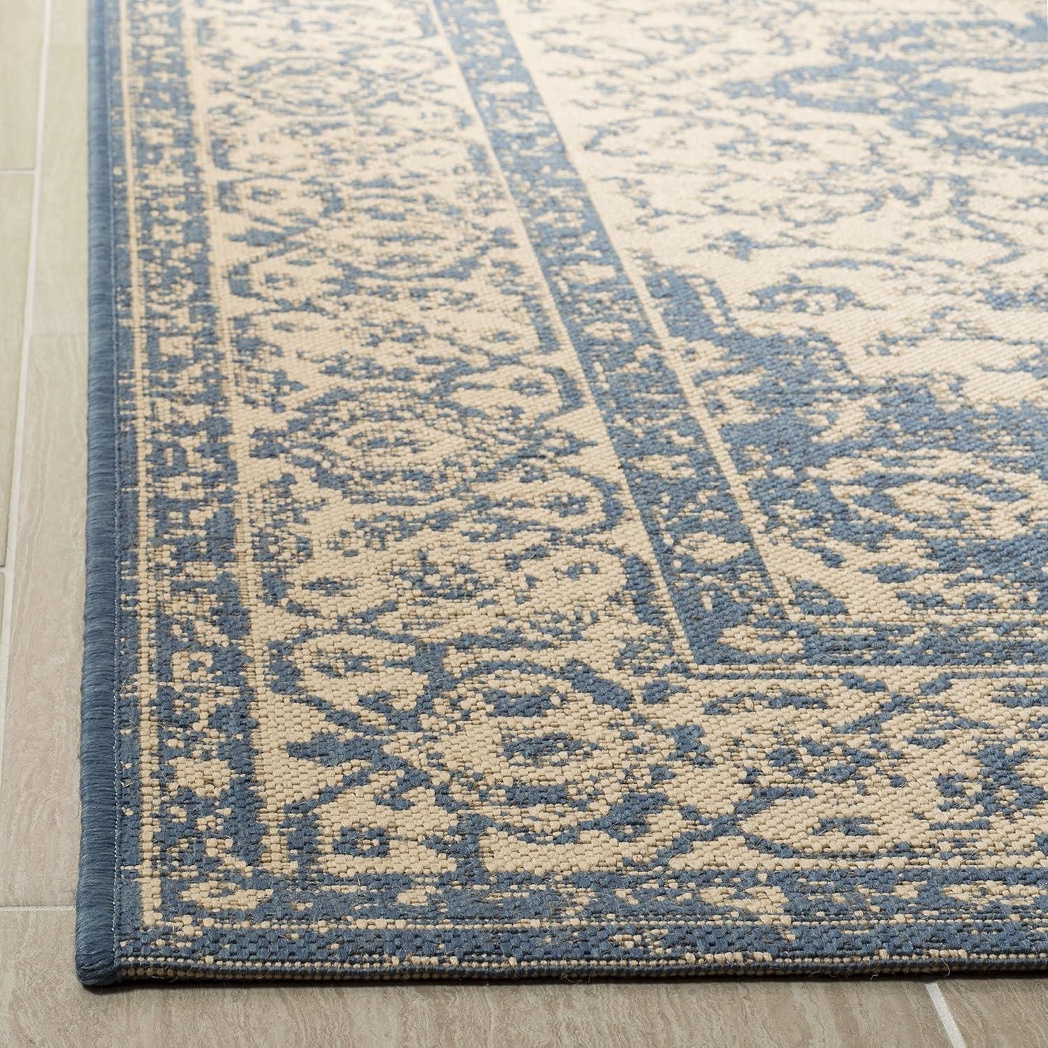 SAFAVIEH Linden Andreas Traditional Area Rug, Cream/Blue, 4' x 6'
