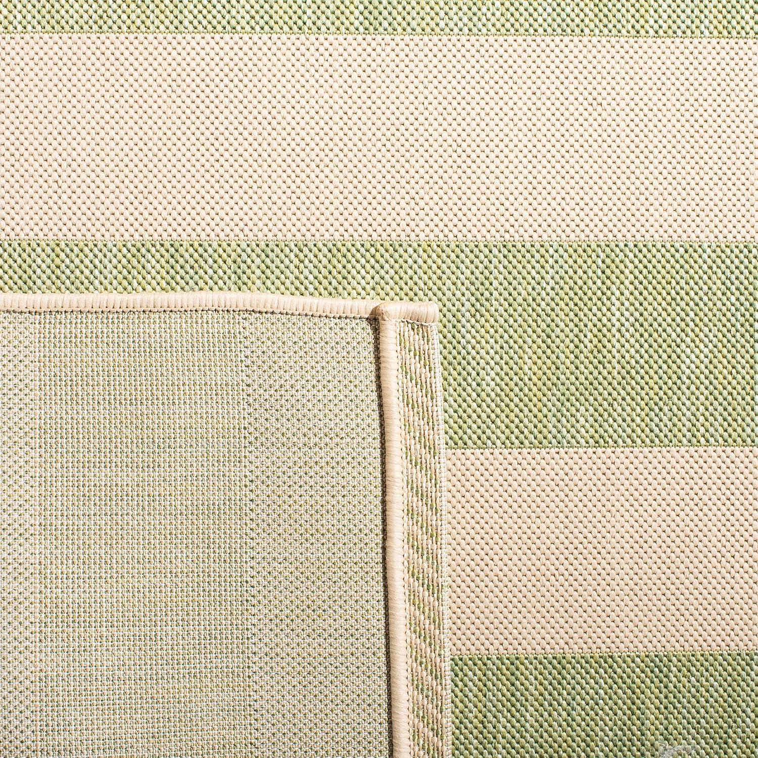 Courtyard Beige and Sage Green Synthetic Outdoor Rug 2' 7" x 5'