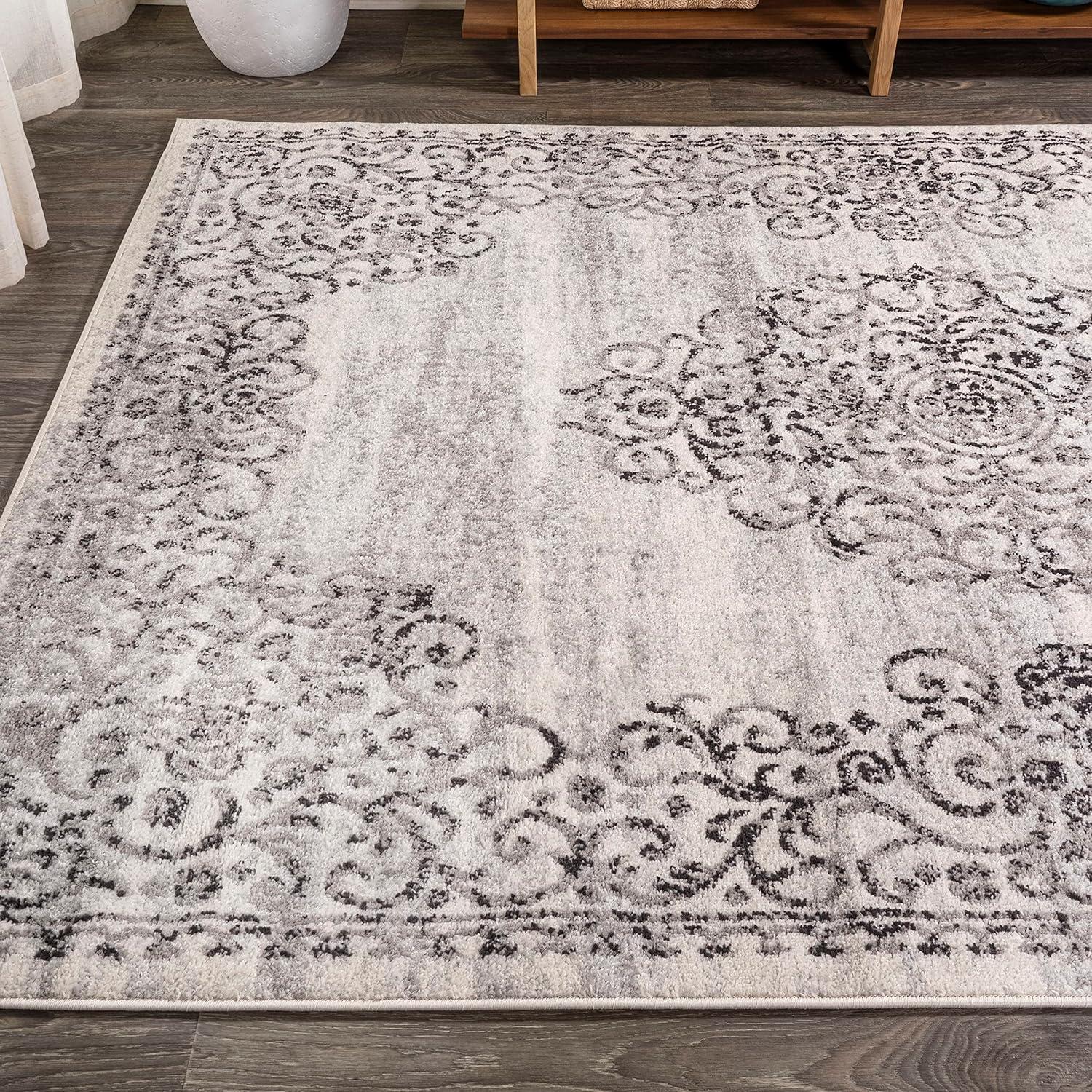 5'x8' Minori Filigree Medallion Area Rug, Dark Gray/Cream - JONATHAN Y