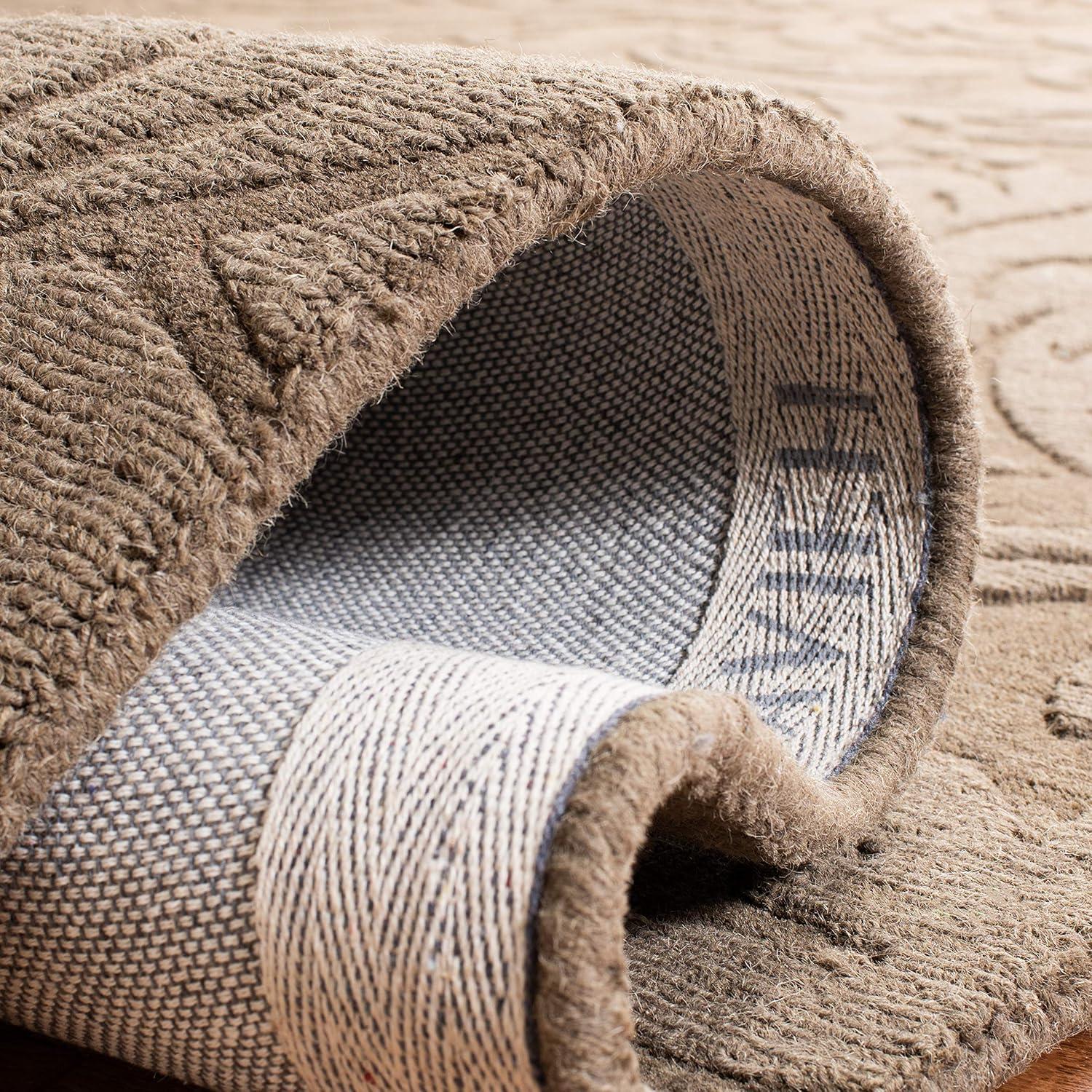 Impressions IM344 Hand Loomed Area Rug - Brown - 5' round - Safavieh.