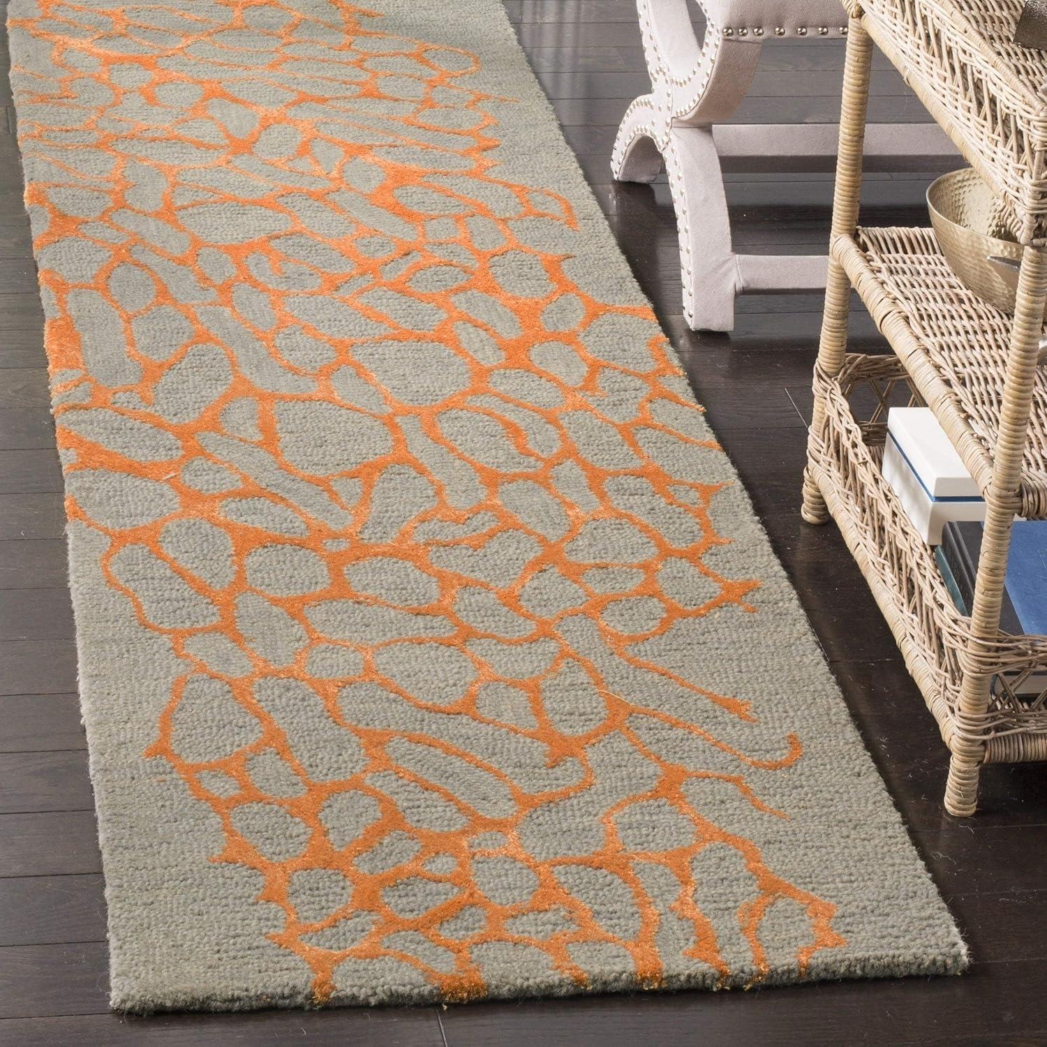 Handmade Premium Wool & Viscose 5' x 8' Gray and Orange Area Rug