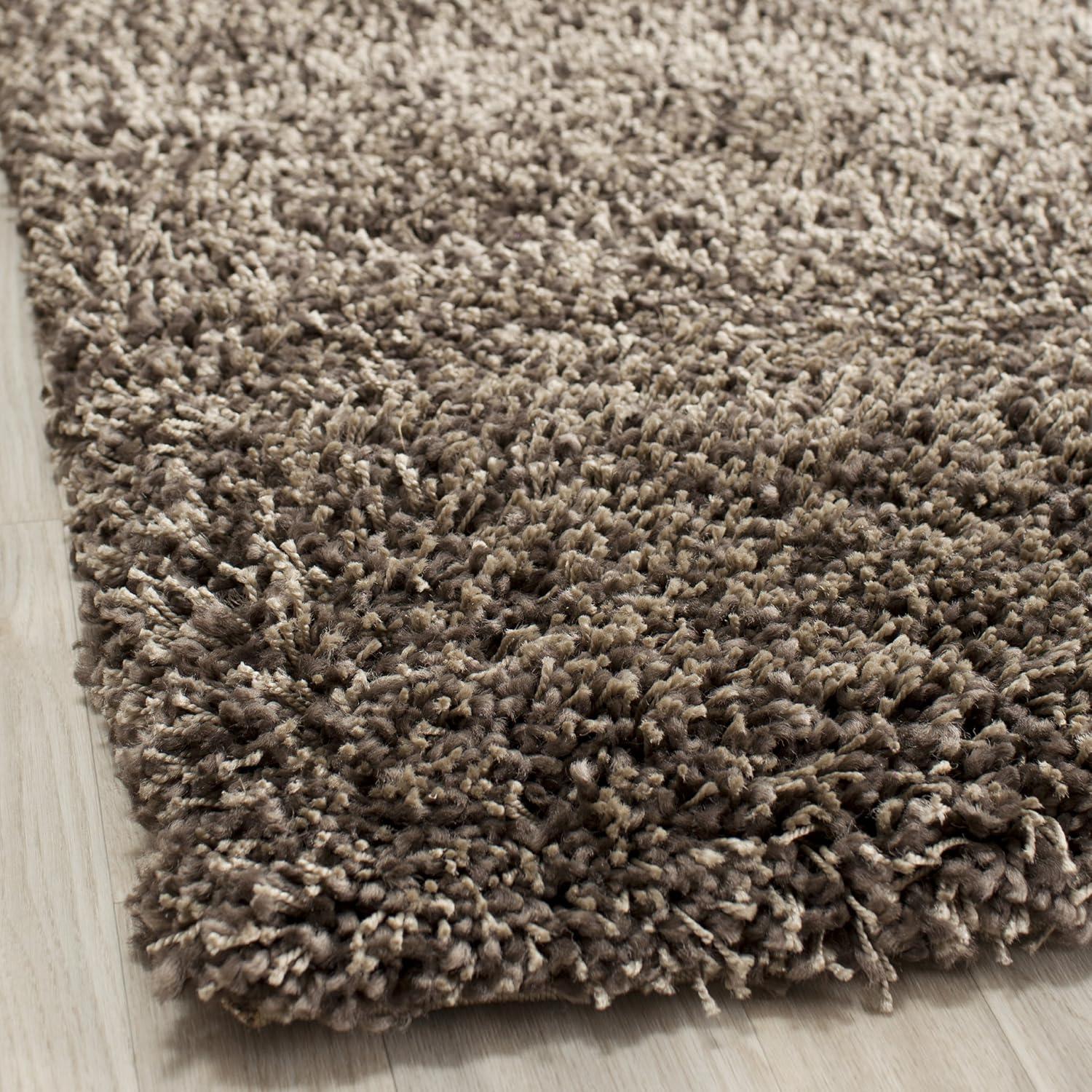 Shag SG151 Power Loomed Indoor Area Rug - Mushroom - 4'x6' - Safavieh.
