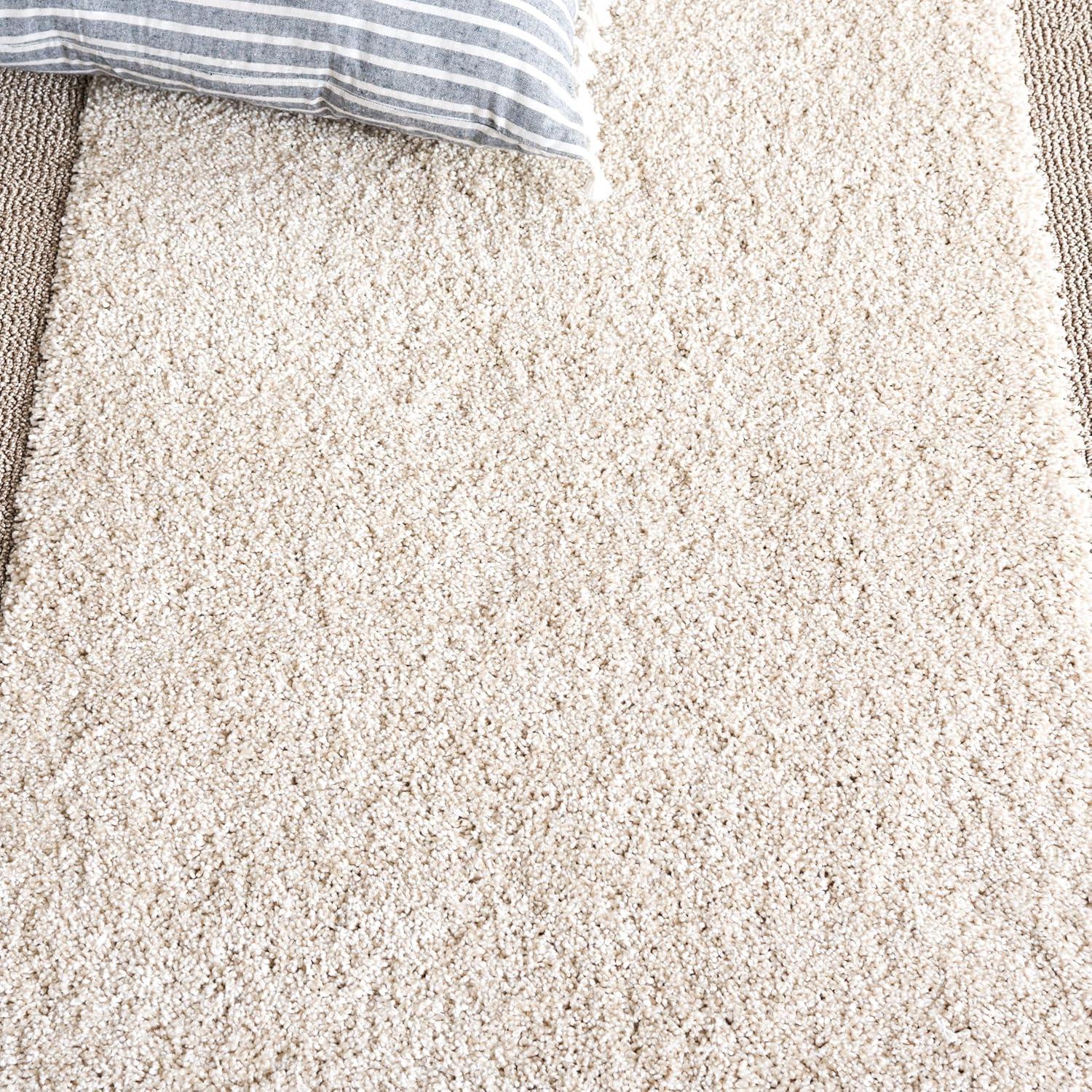 Florida Shag SG454 Power Loomed Indoor Area Rug - Beige/Beige - 6'x9' - Safavieh.