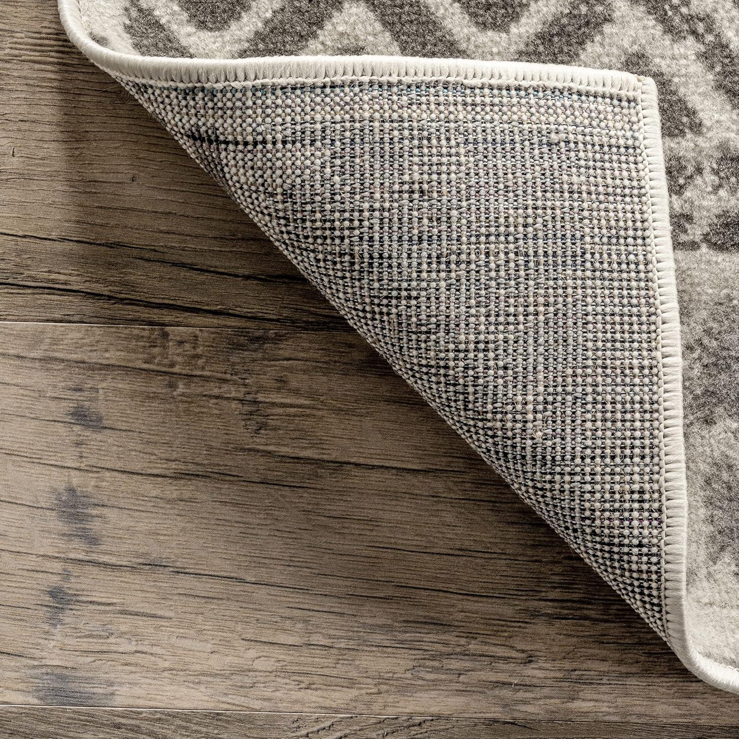 Nuloom Chloe Geometric 5x8 Indoor Area Rug for Living Room Bedroom Dining Room Kitchen, Light Grey/Ivory
