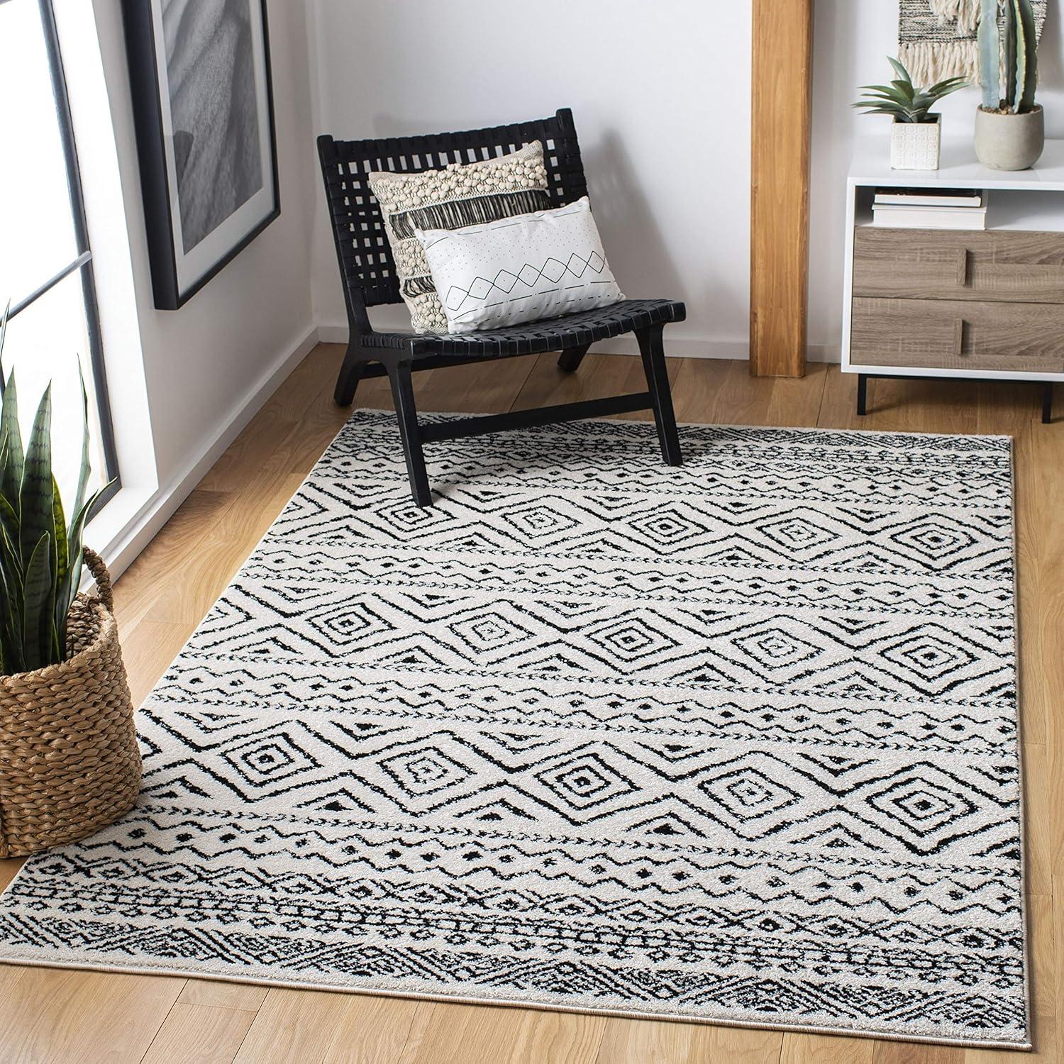 Tulum TUL267 Power Loomed Indoor Accent Rug - Ivory/Black - 3'x3' - Safavieh