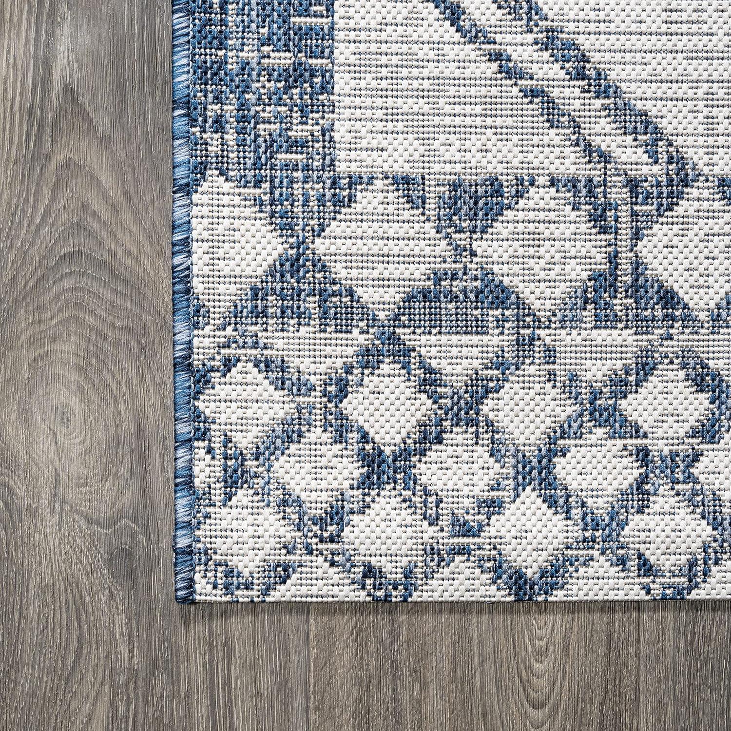 Marokko Diamond  Medallion Indoor/Outdoor Area Rug - JONATHAN Y