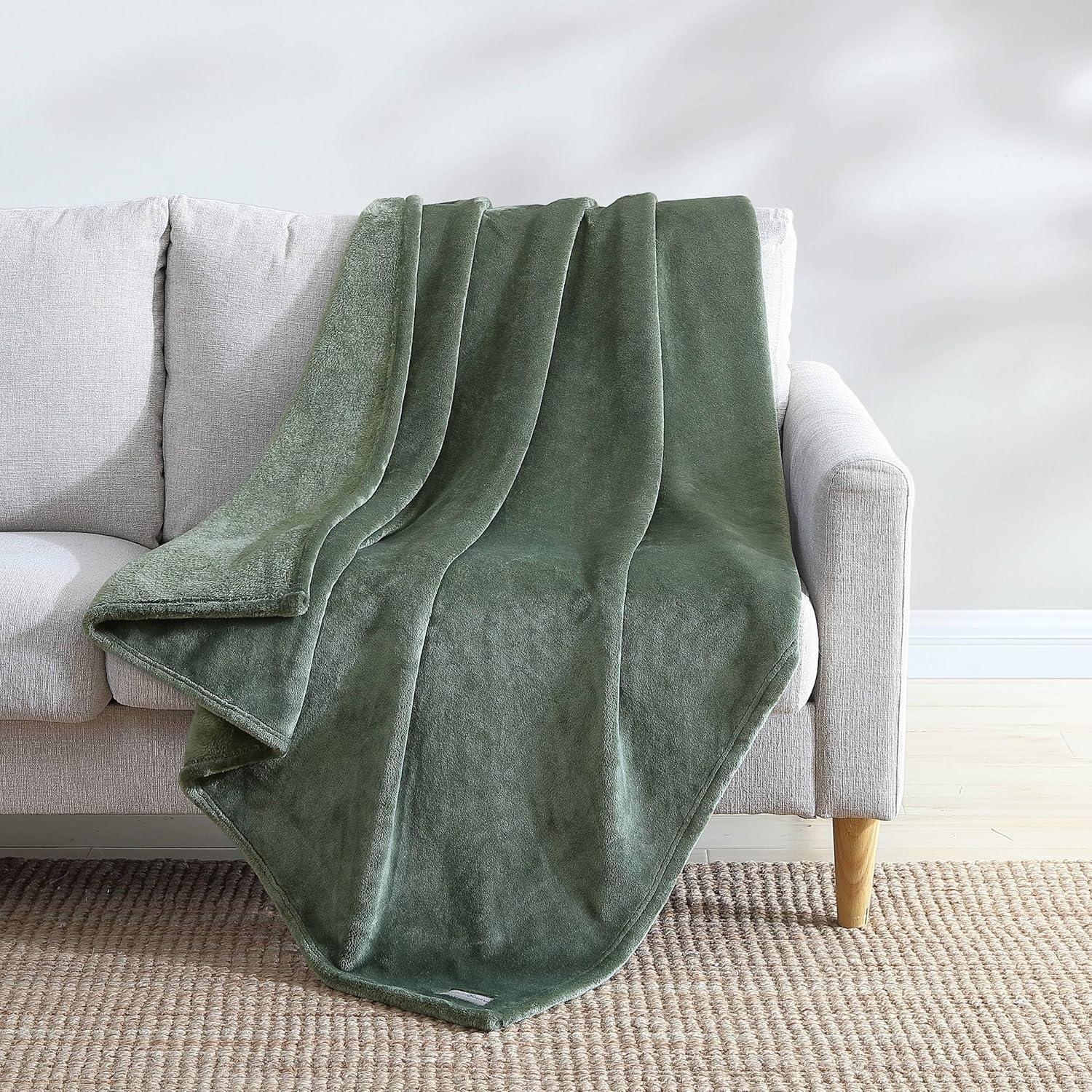 Eddie Bauer Eddie Bauer Ultra Lux Plush Solid Throw Blankets