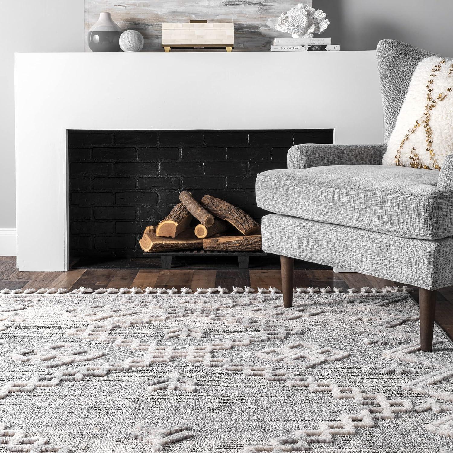 Nuloom Roxy Textured Diamond Tassel Indoor Area Rug, Gray, 3'x5'