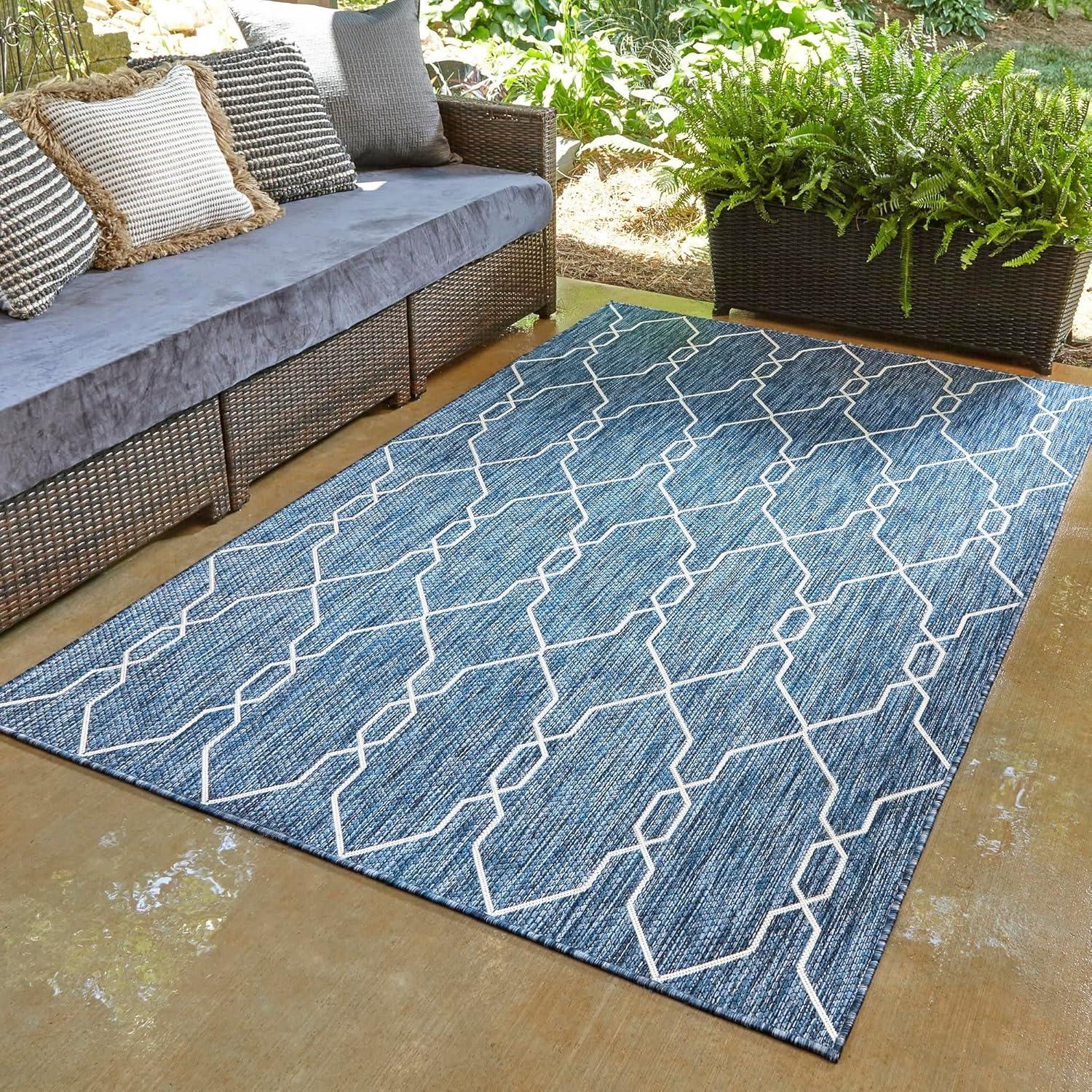 Coastal Charm Easy-Care Blue Trellis Synthetic Outdoor Rug 8' x 11'4"