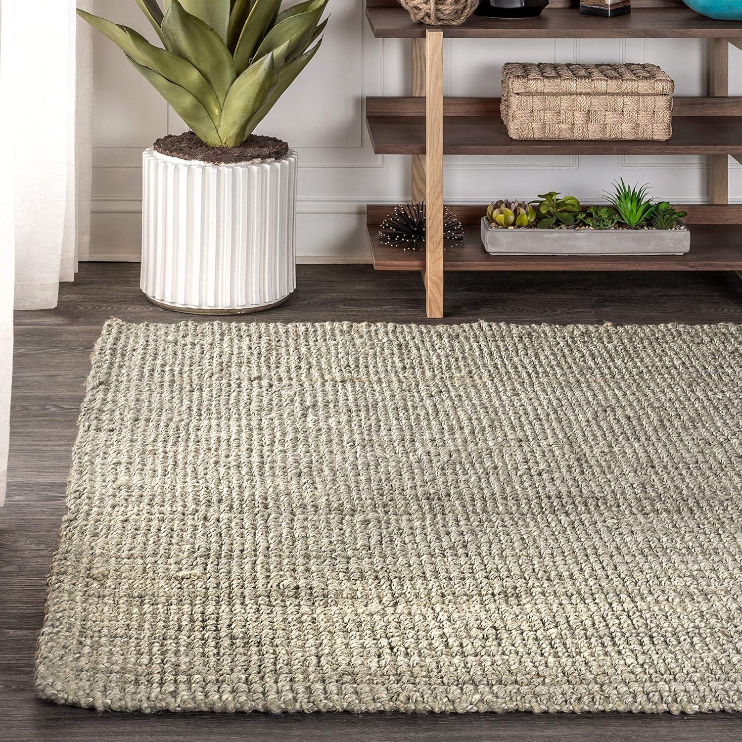 Pata Hand Woven Chunky Jute Indoor Area Rug - JONATHAN Y