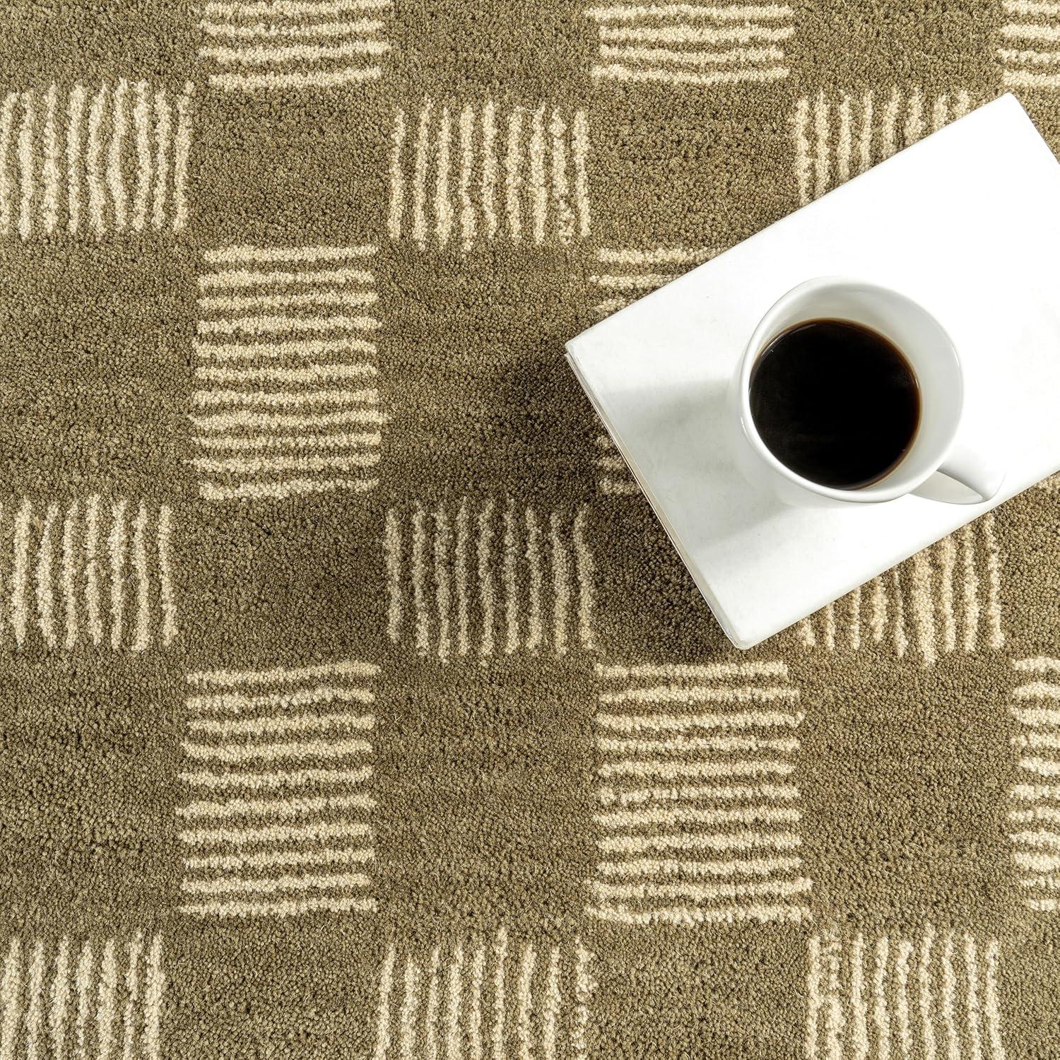 Nuloom Quince Checkered Wool Area Rug, 6' x 9', Olive