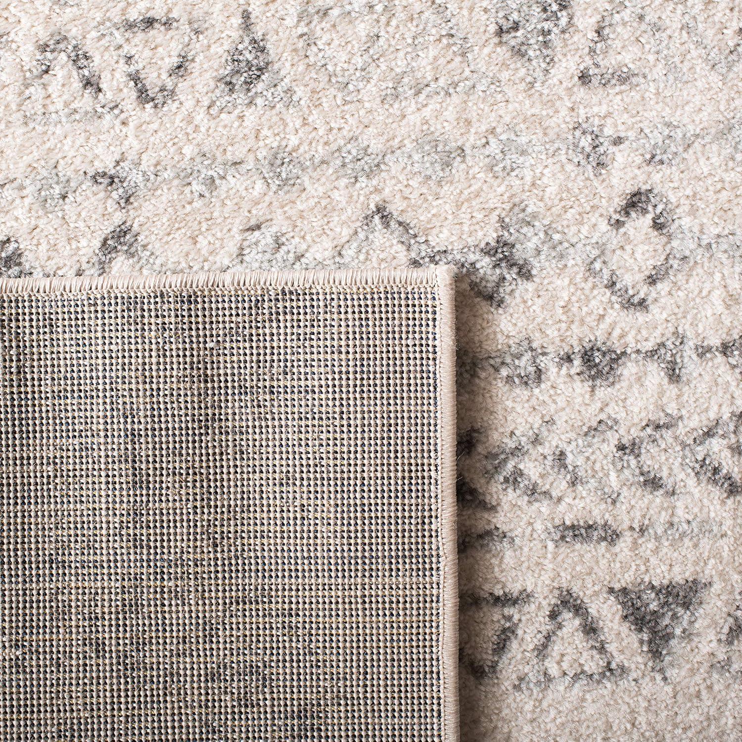 SAFAVIEH Tulum Ronald Distressed Runner Rug, Ivory/Grey, 2' x 11'