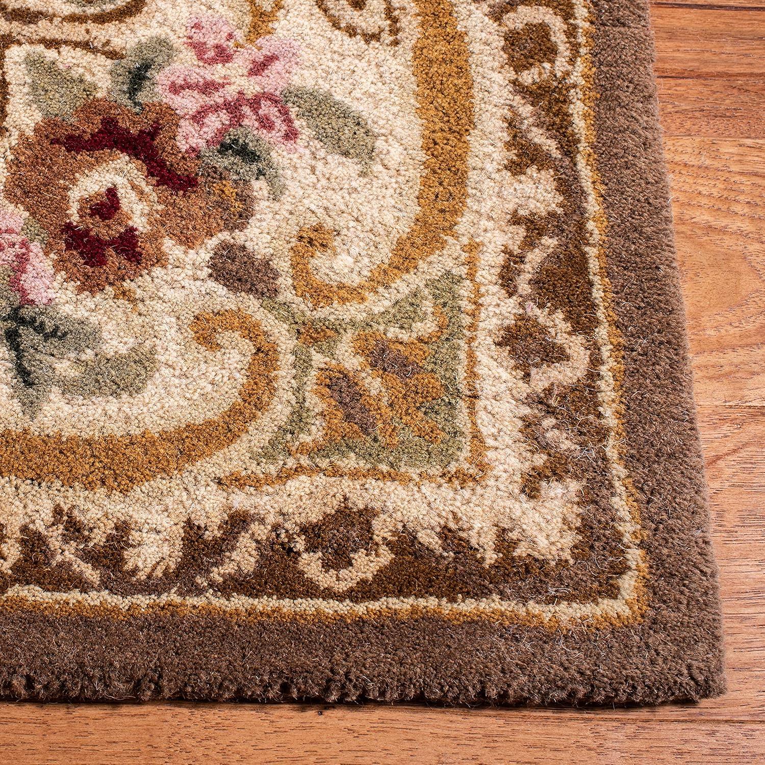 Classic Collection 208 Wool Rug in Light Gold / Green