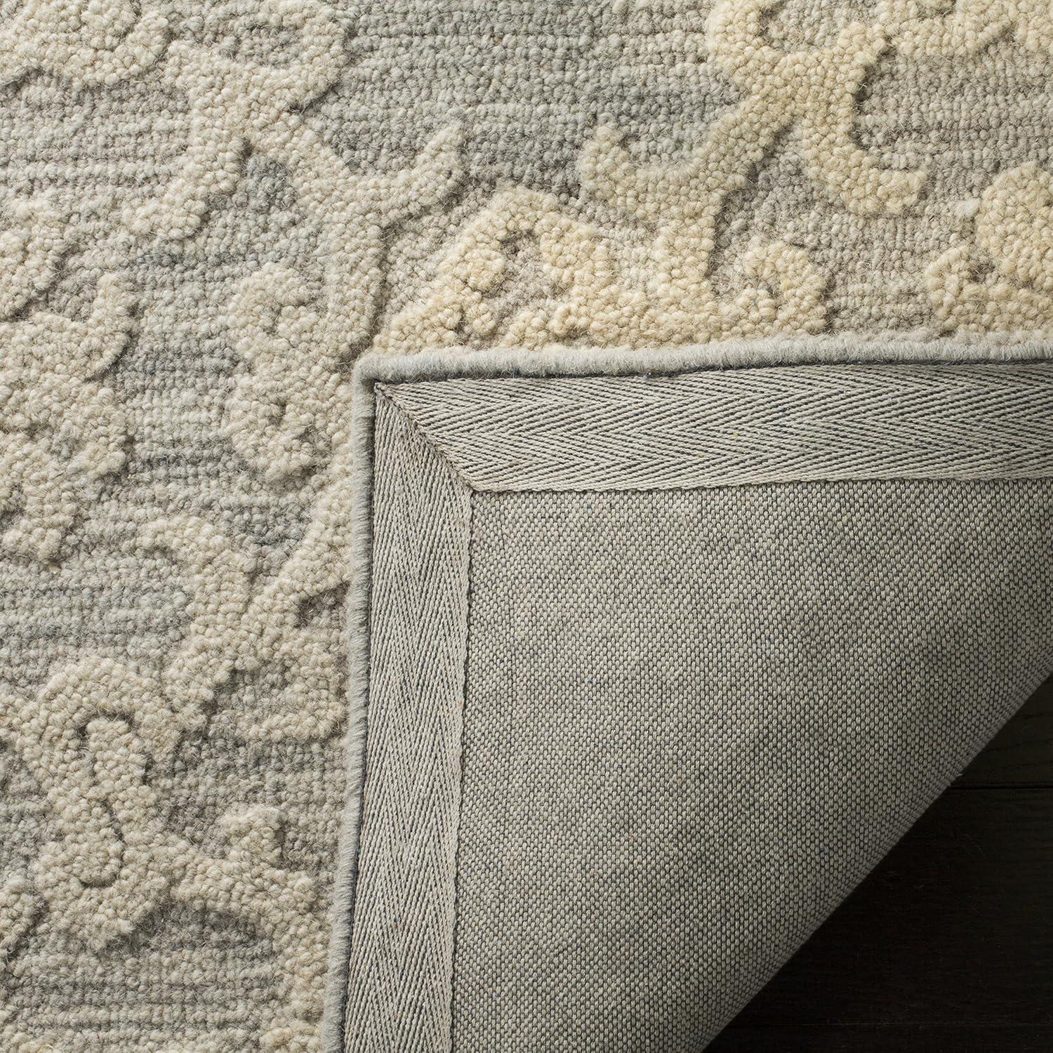 Blossom BLM104 Hand Tufted Accent Rug - Grey/Ivory - 2'x3' - Safavieh.