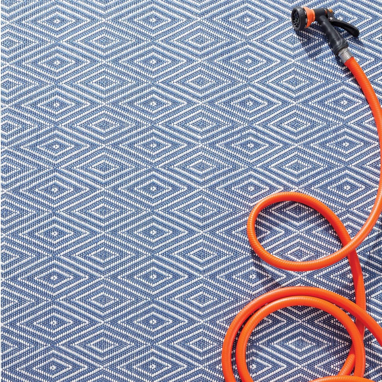 Diamond Denim/White Handwoven Indoor/Outdoor Rug