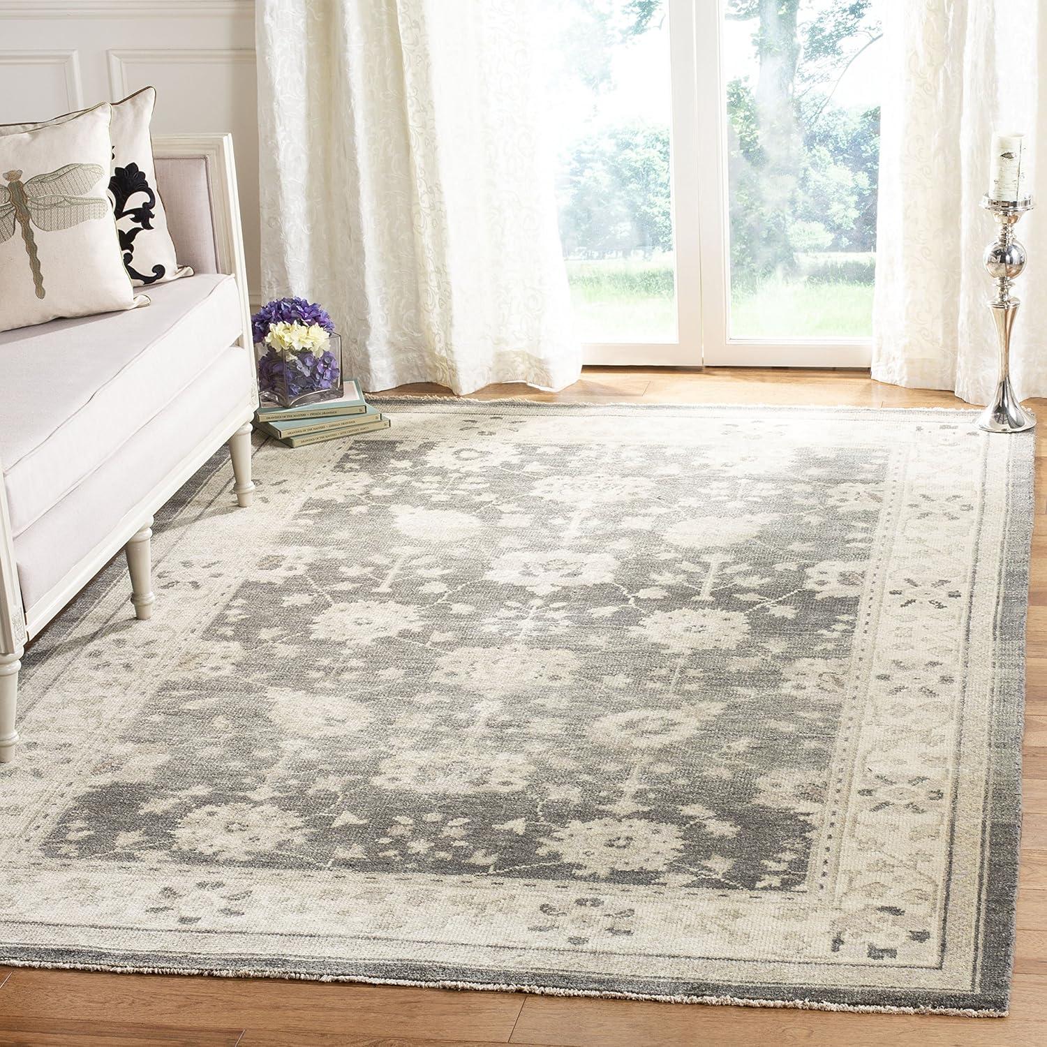 Sivas SVS158 Hand Knotted Area Rug  - Safavieh