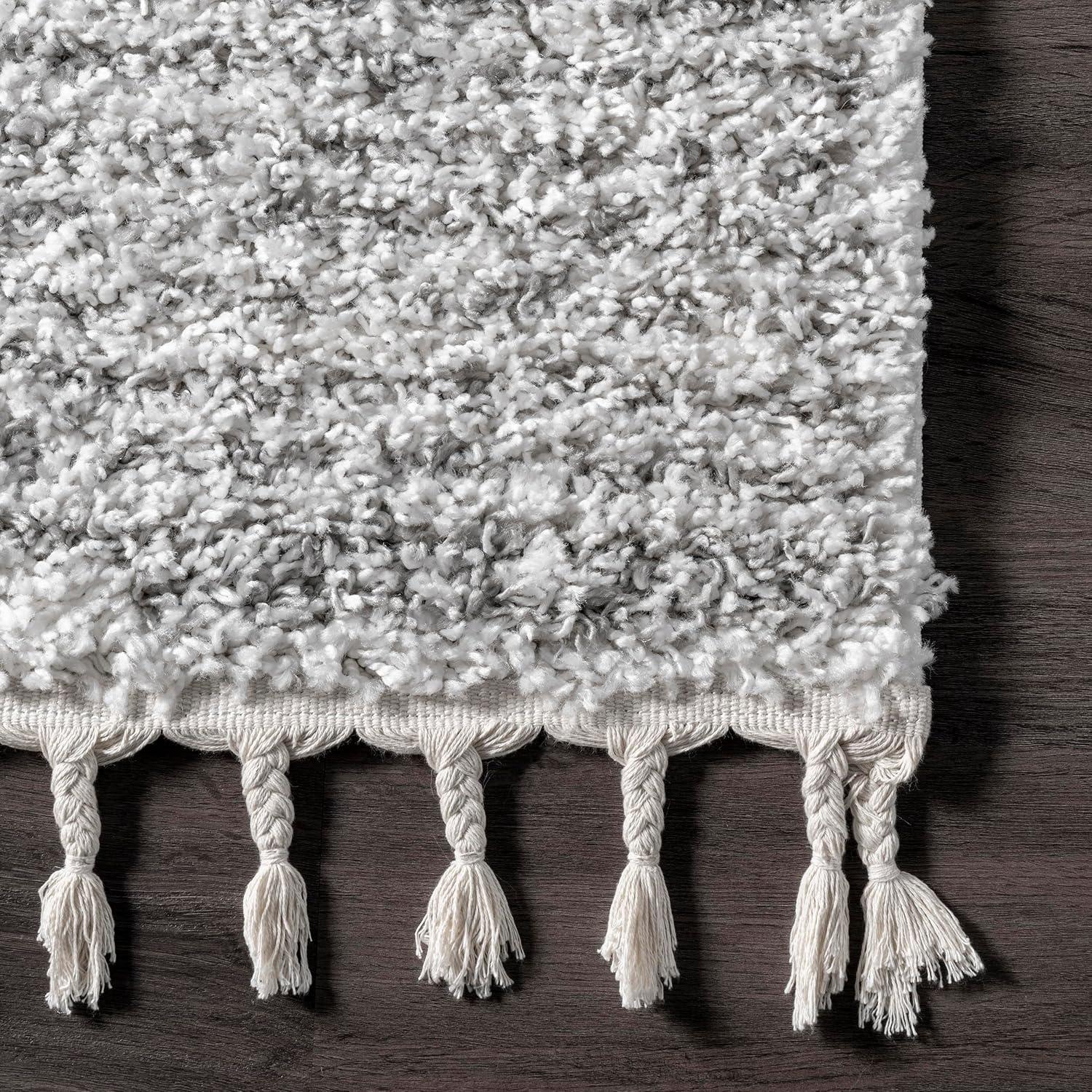 Nuloom Bria Geometric 5x8 Shag Indoor Area Rug for Living Room Bedroom Dining Room Nursery, White/Ivory