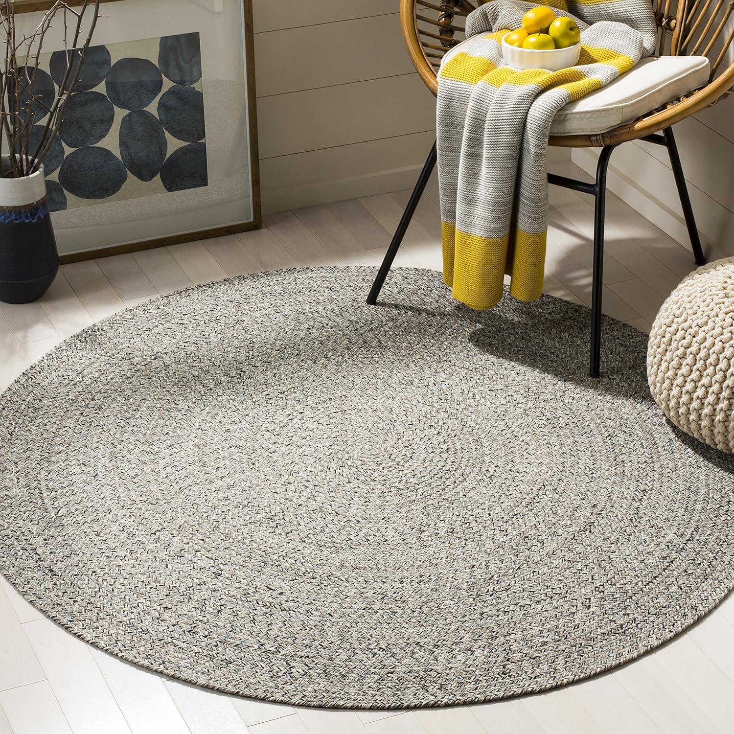 Braided BRD256 Hand Woven Indoor Accent Rug - Ivory/Steel Grey - 3' Round - Safavieh