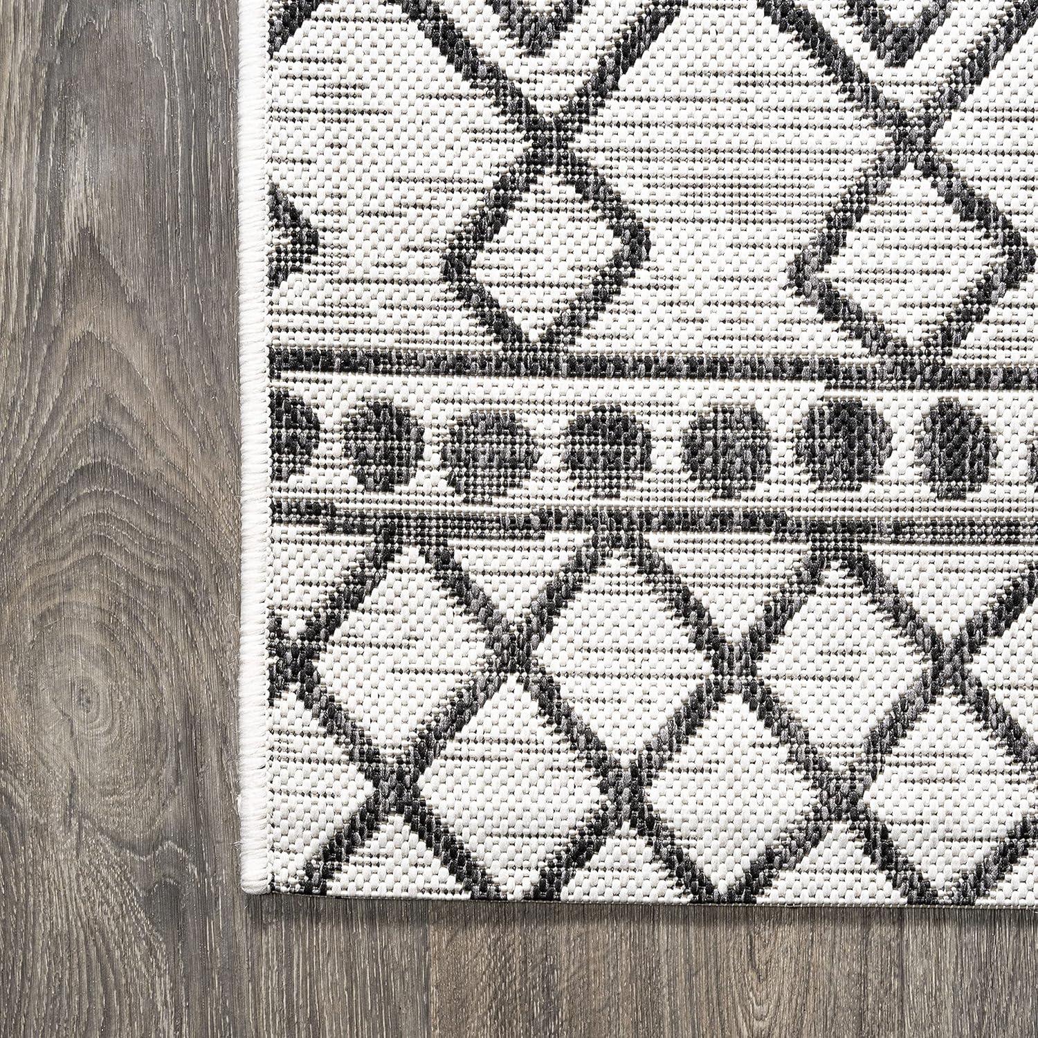 3'x5' Kafel Modern Bohemian Indoor/Outdoor Area Rug, Ivory/Black - JONATHAN Y