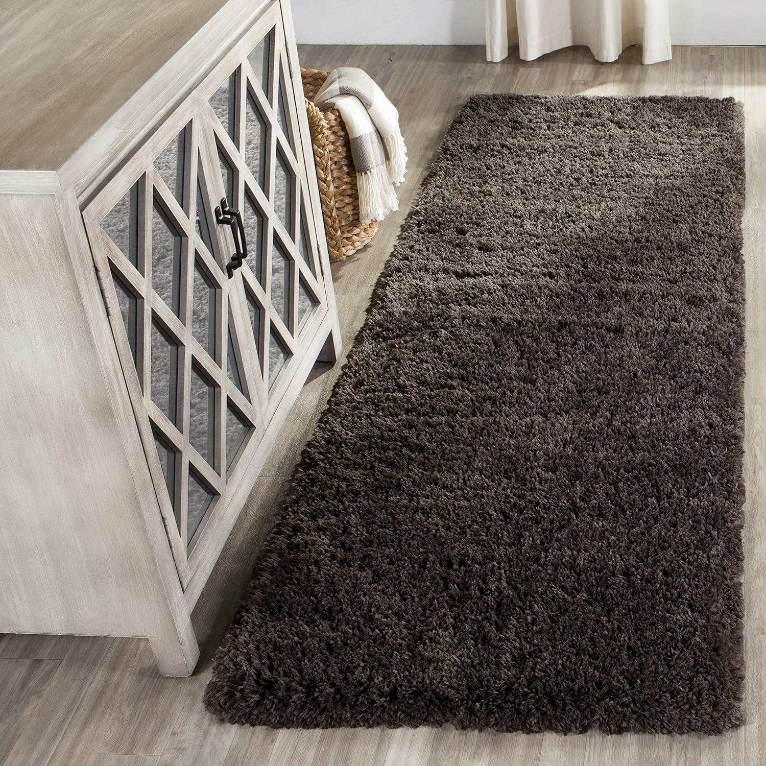 Indie Shag SGI320 Power Loomed Area Rug - Mushroom - 6'7"x9'2" - Safavieh.