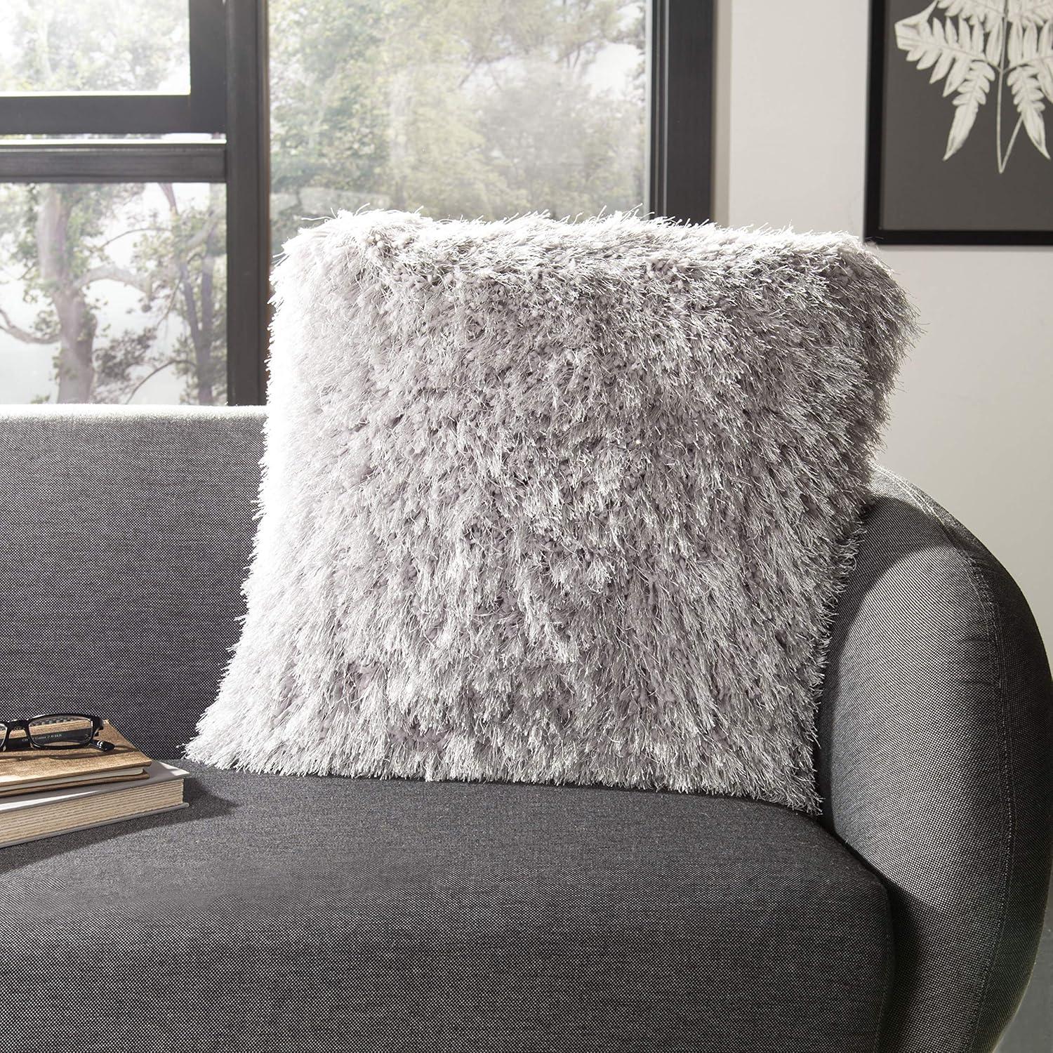 Shag Modish Metallic Pillow - Metallic Silver - 14"X24" - Safavieh