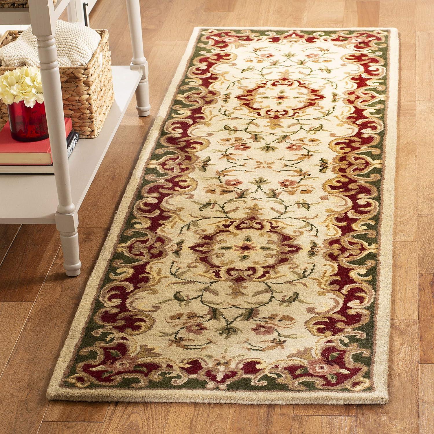 Classic CL234 Hand Tufted Runner Rug - Ivory/Green - 2'3"x8' - Safavieh.