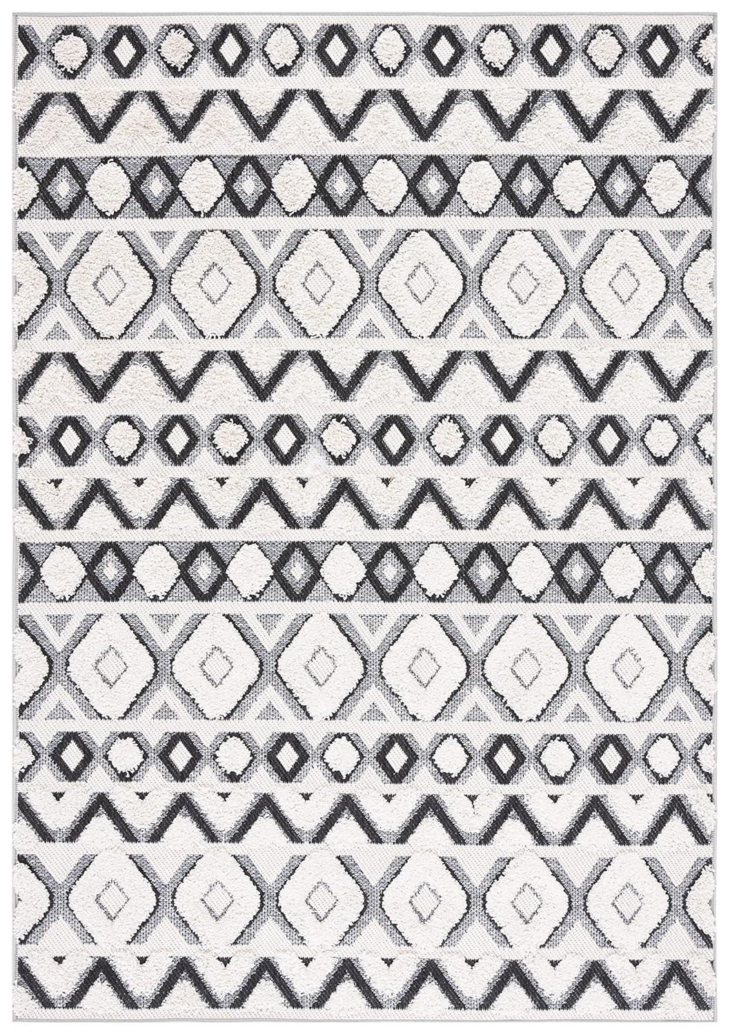 Cottage COT210 Power Loomed Indoor/Outdoor Area Rug - Ivory/Black - 8'x10' - Safavieh.