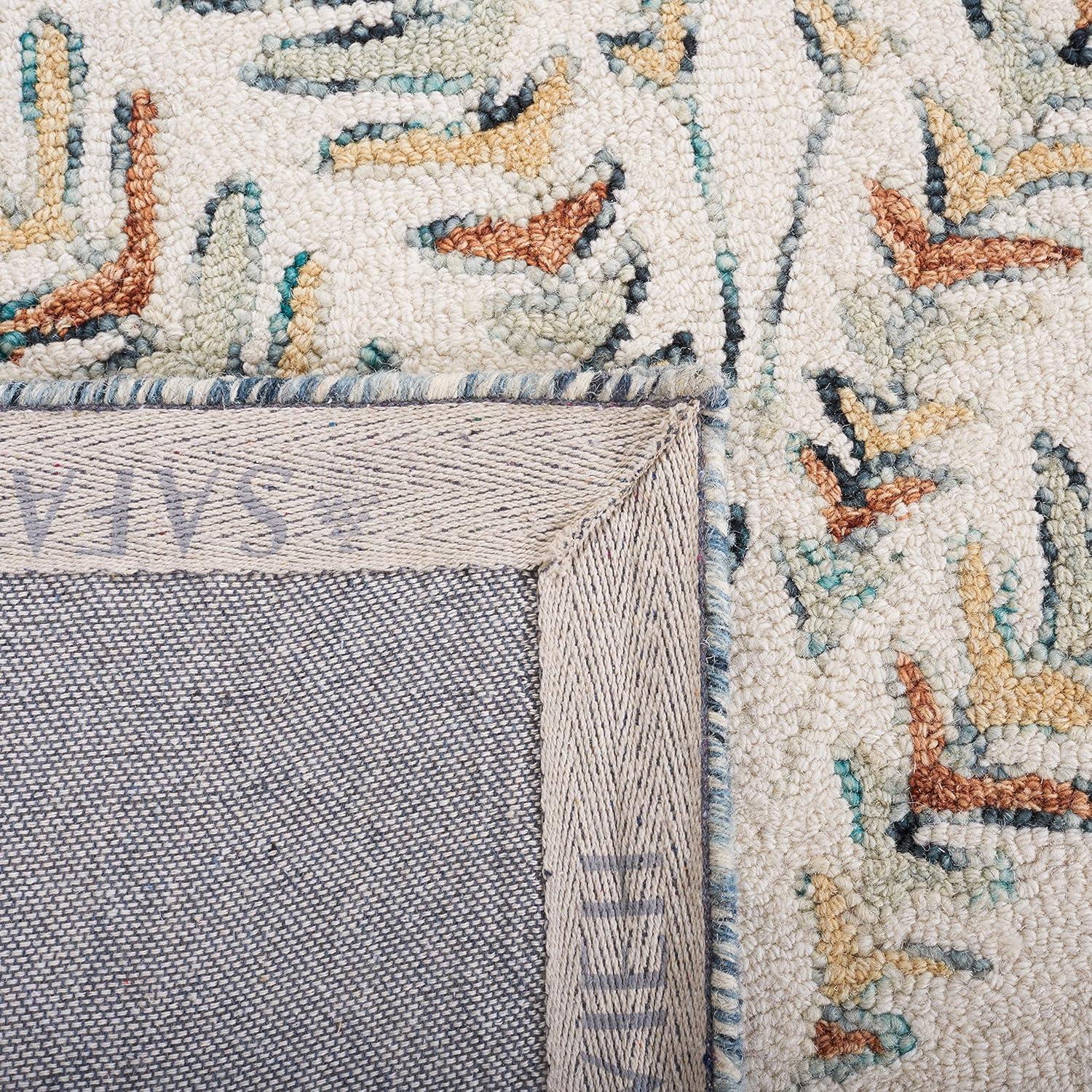 SAFAVIEH Capri Proinsias Leaves Wool Area Rug, Ivory/Green, 6' x 9'
