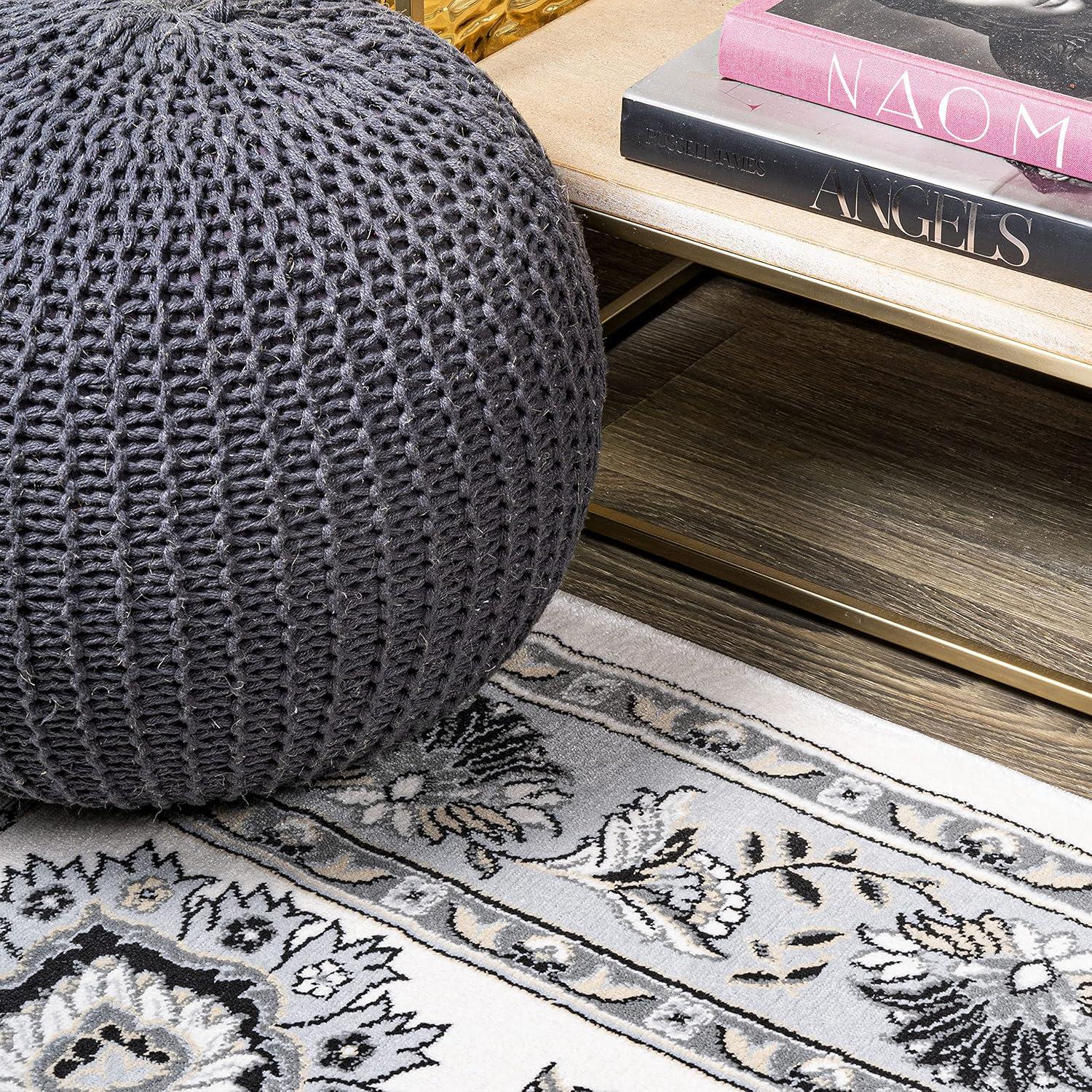 5'x 8' Cherie French Cottage Area Rug, Cream/Light Gray - JONATHAN Y