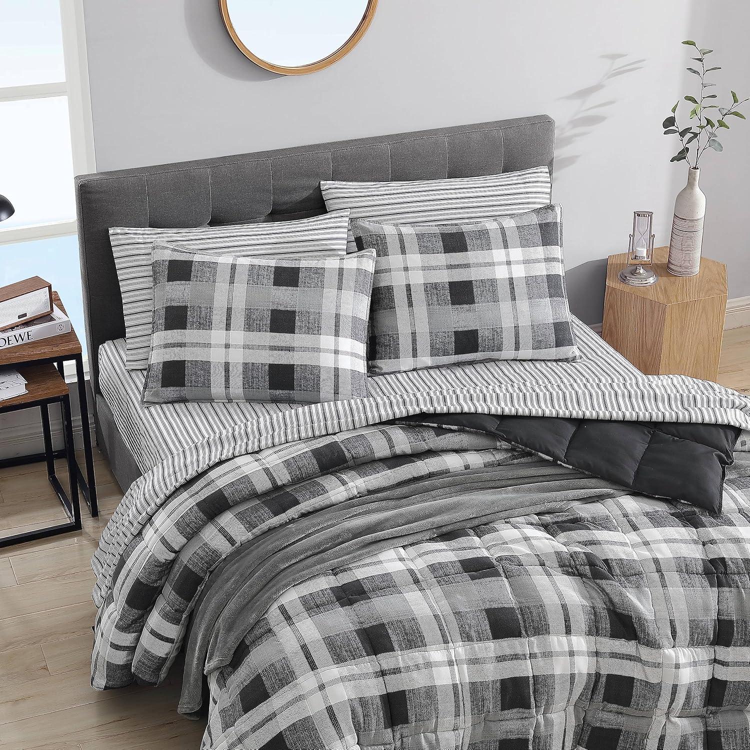 Nautica Nautica Crossview Plaid Microsuede Blue Comforter Set