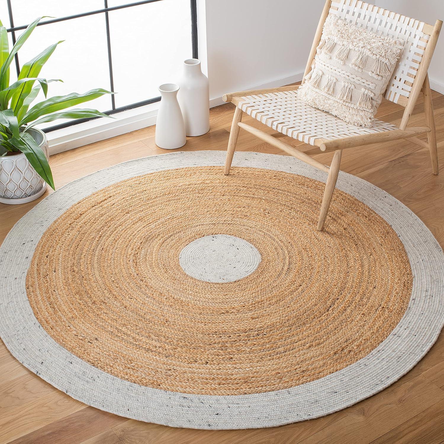 Braided BRD910 Hand Woven Indoor Area Rug - Light Grey/Natural - 6' Round - Safavieh