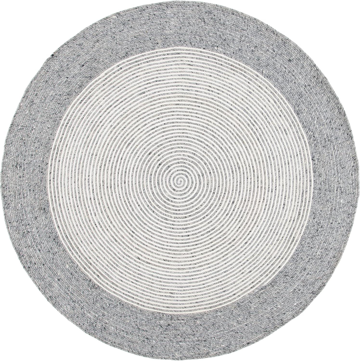 Braided BRD904 Hand Woven Area Rug  - Safavieh