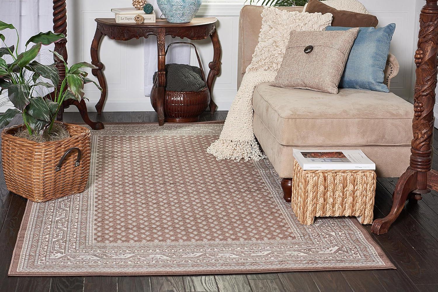 Williamsburg Allover Brown 4' 0 x 6' 0 Area Rug